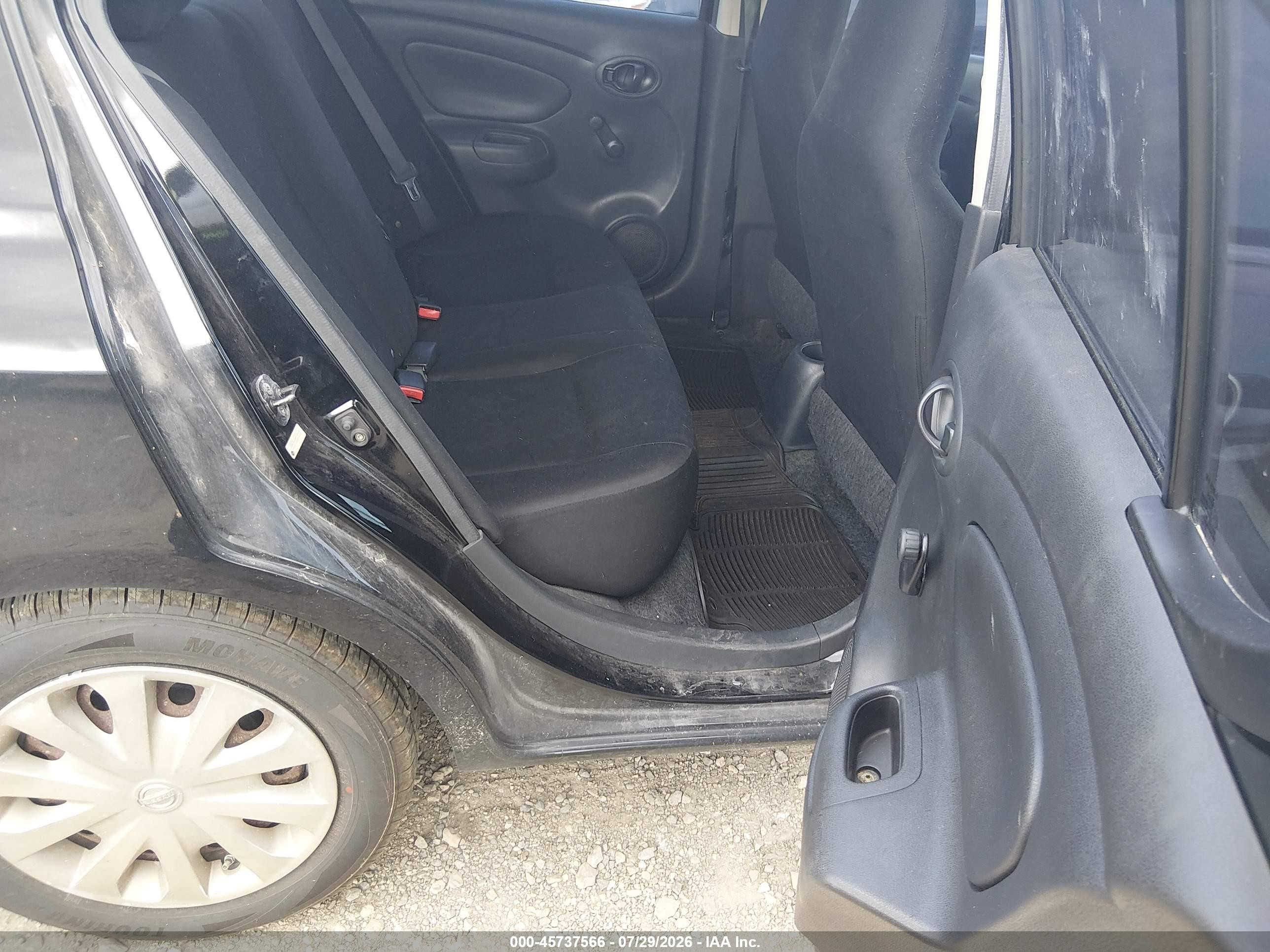 2012 Nissan Versa 1.6 S Черный vin: 3N1CN7AP8CL802728