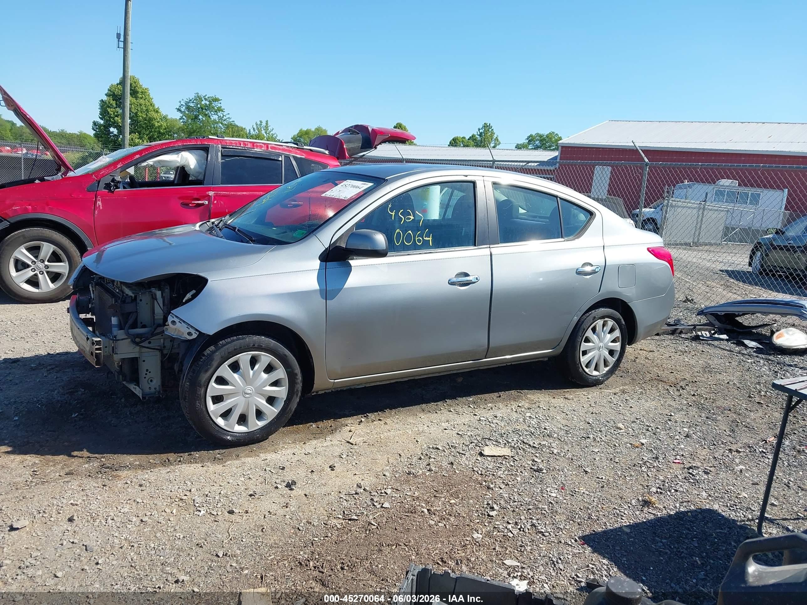 2012 Nissan Versa 1.6 Sv Silver vin: 3N1CN7AP8CL803992