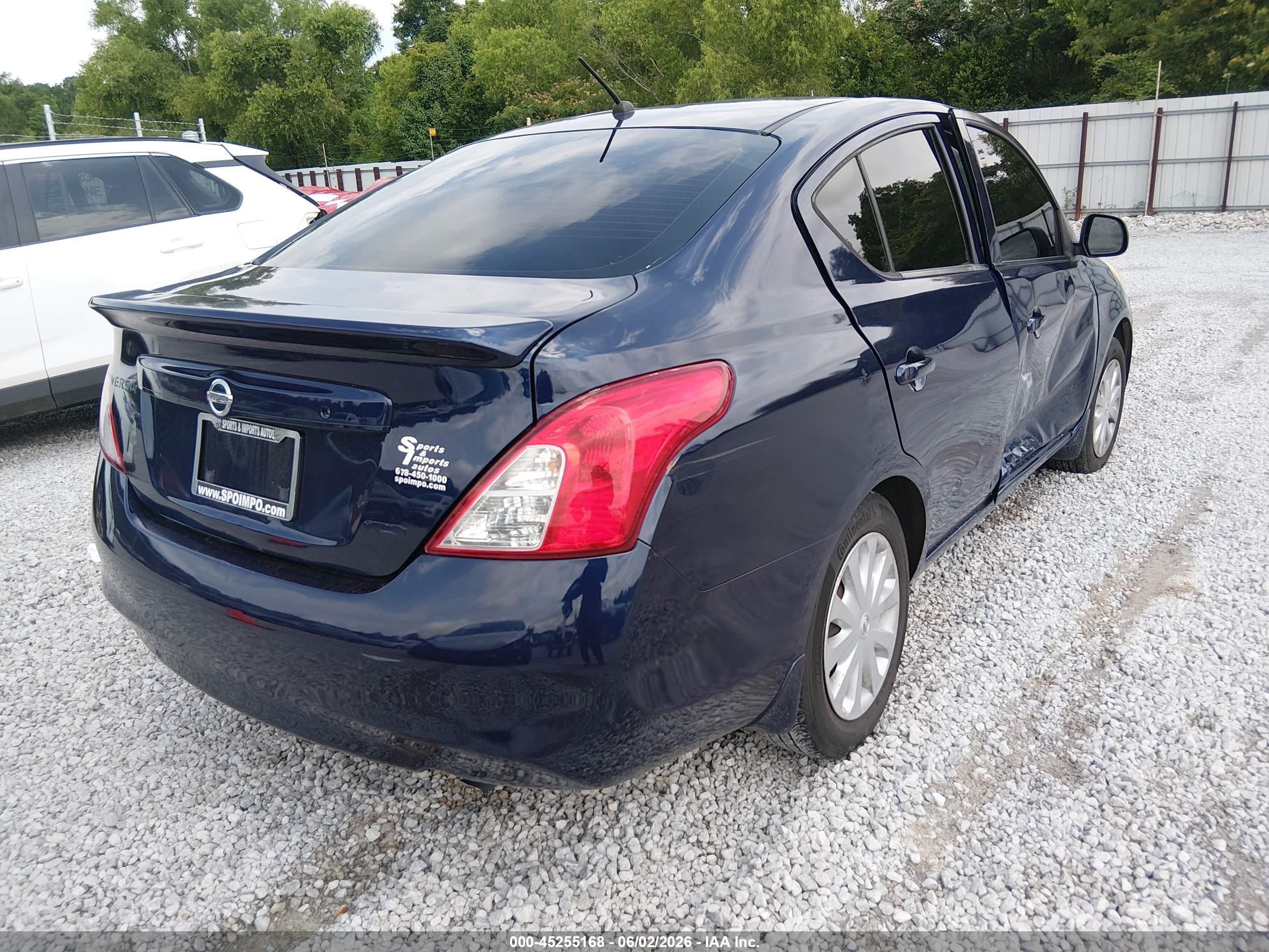 2012 Nissan Versa 1.6 S Blue vin: 3N1CN7AP8CL833400
