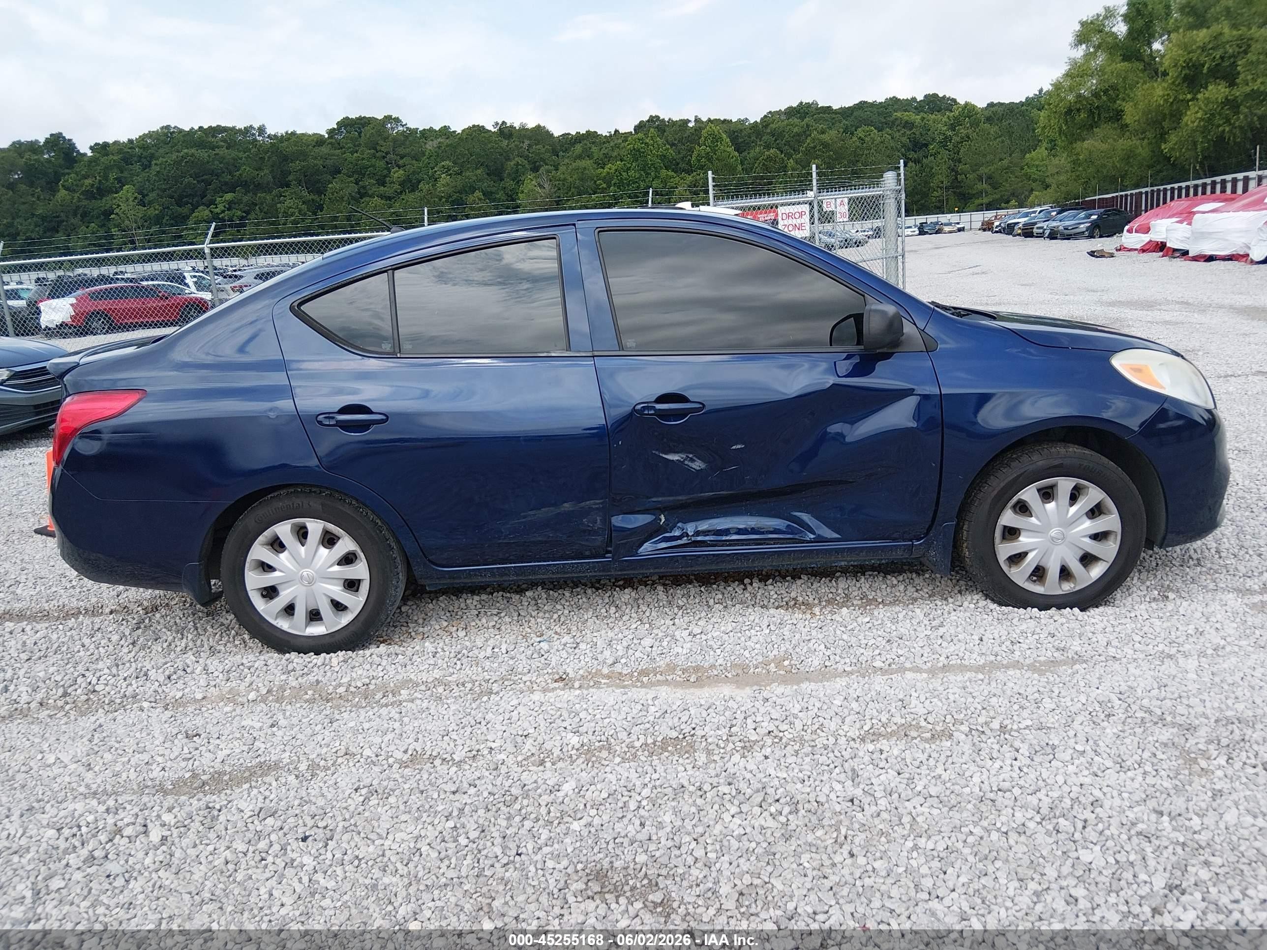2012 Nissan Versa 1.6 S Blue vin: 3N1CN7AP8CL833400