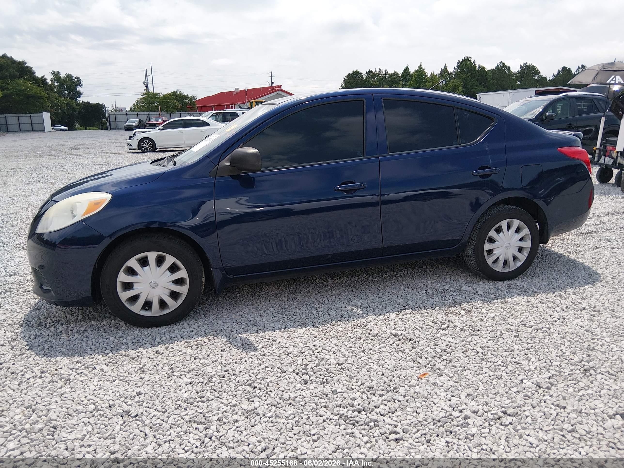 2012 Nissan Versa 1.6 S Blue vin: 3N1CN7AP8CL833400