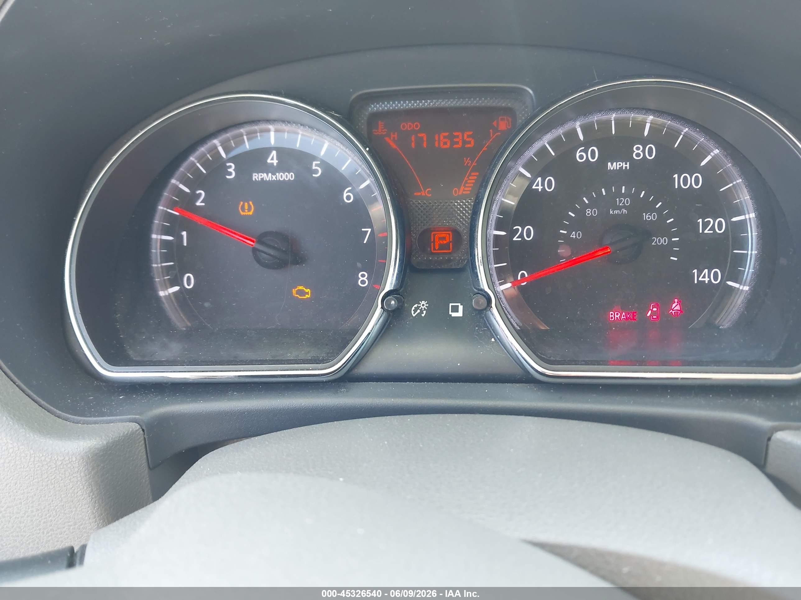 2012 Nissan Versa 1.6 Sv Белый vin: 3N1CN7AP8CL850889