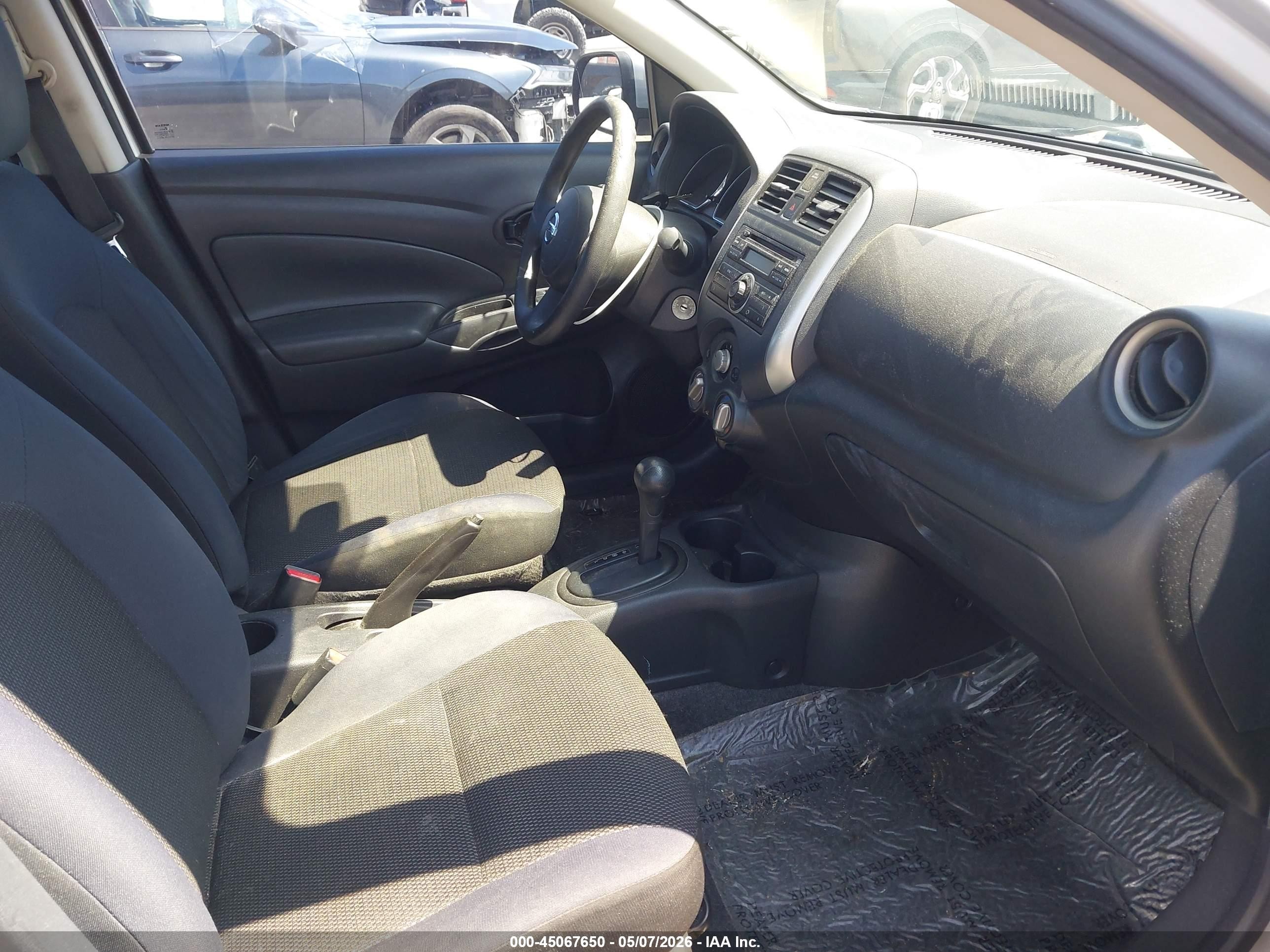 2012 Nissan Versa 1.6 Sv Silver vin: 3N1CN7AP8CL855641
