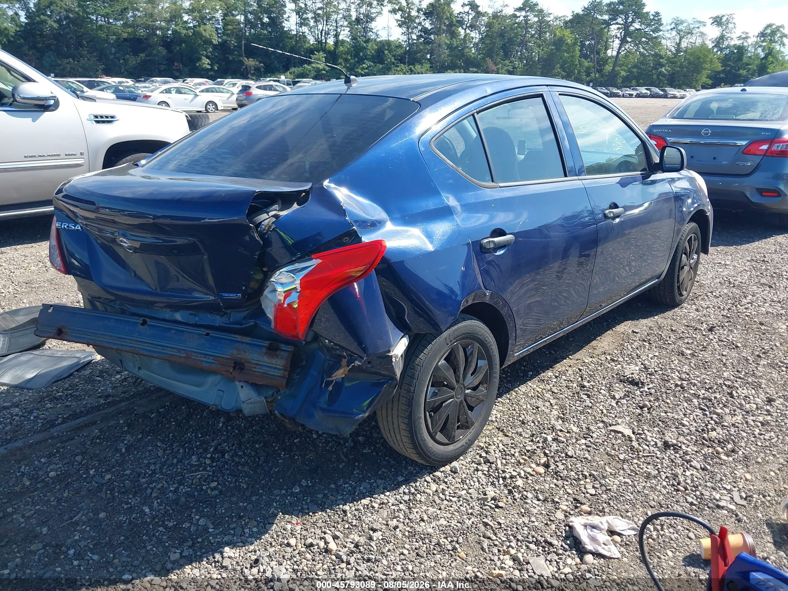 2012 Nissan Versa 1.6 S Blue vin: 3N1CN7AP8CL877560