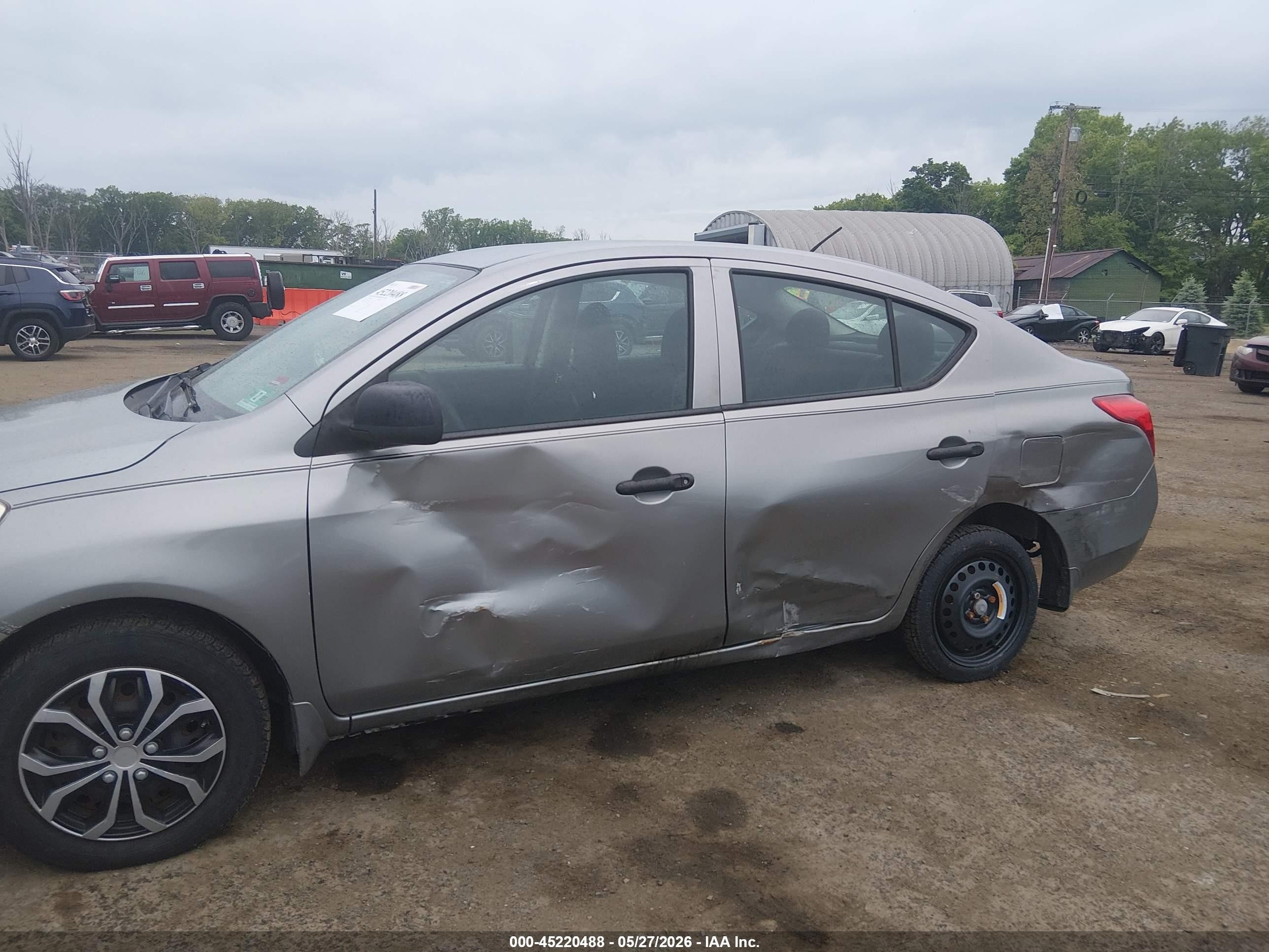 2012 Nissan Versa 1.6 S Gray vin: 3N1CN7AP8CL916809