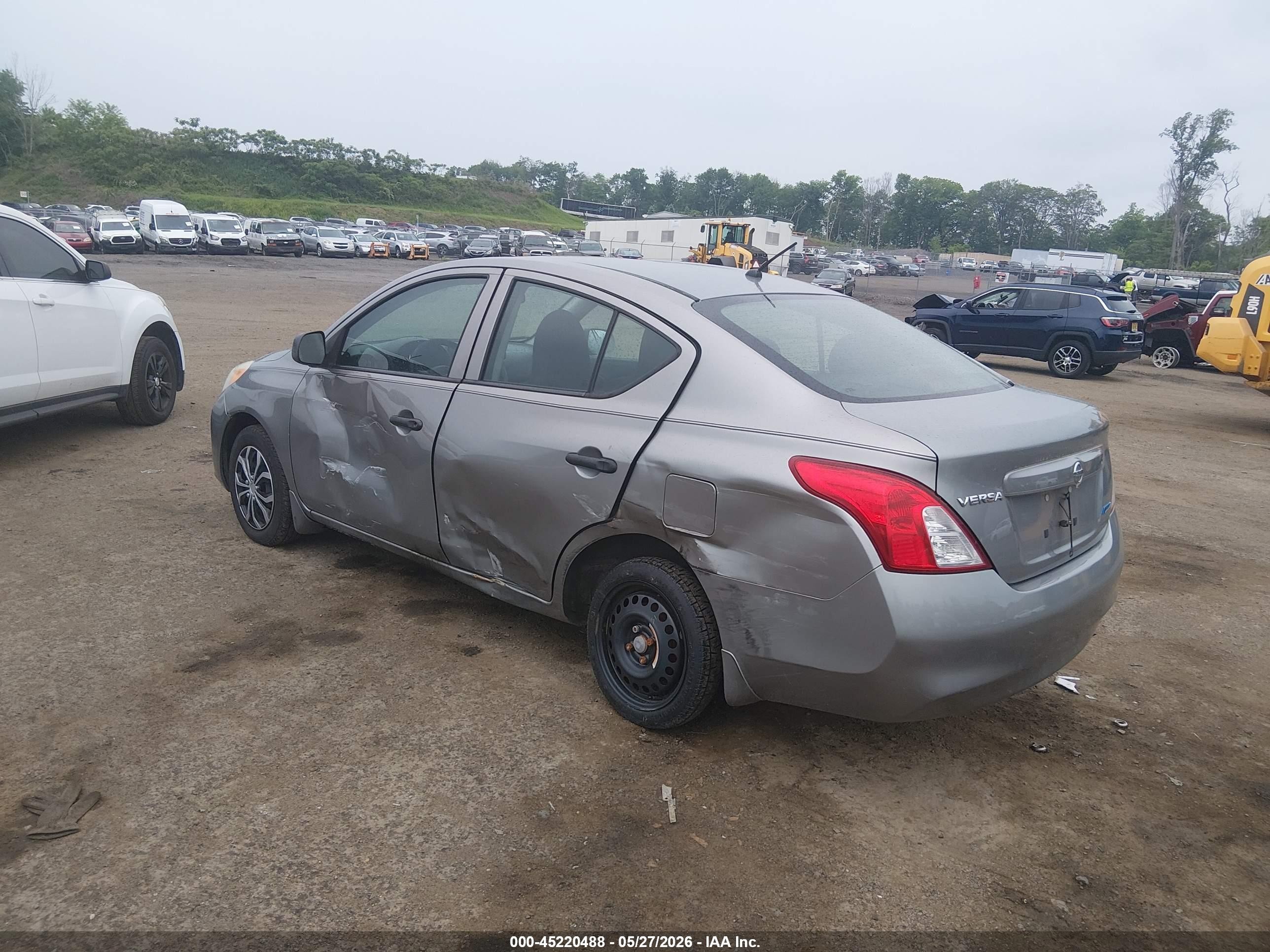 2012 Nissan Versa 1.6 S Gray vin: 3N1CN7AP8CL916809