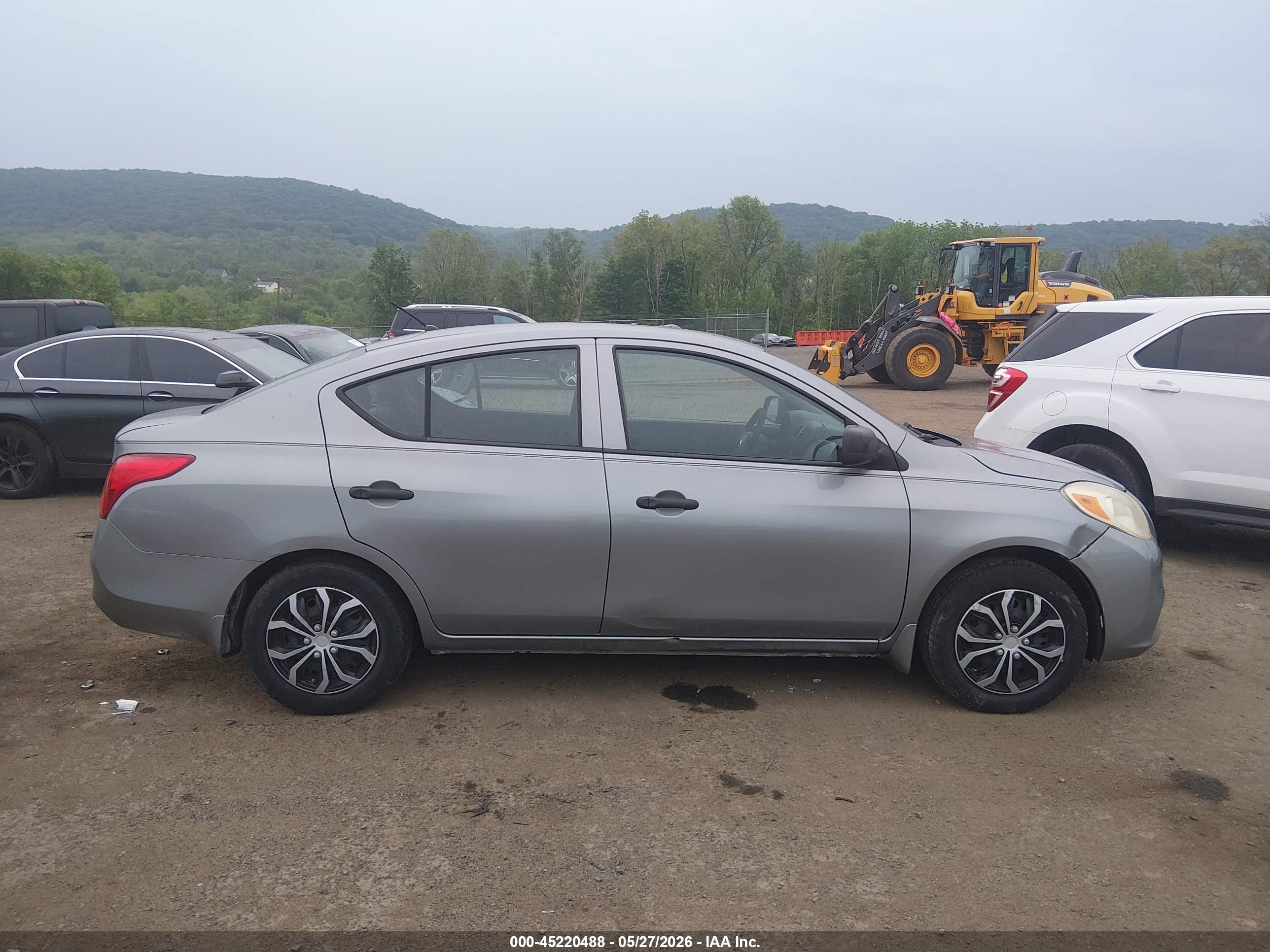 2012 Nissan Versa 1.6 S Gray vin: 3N1CN7AP8CL916809