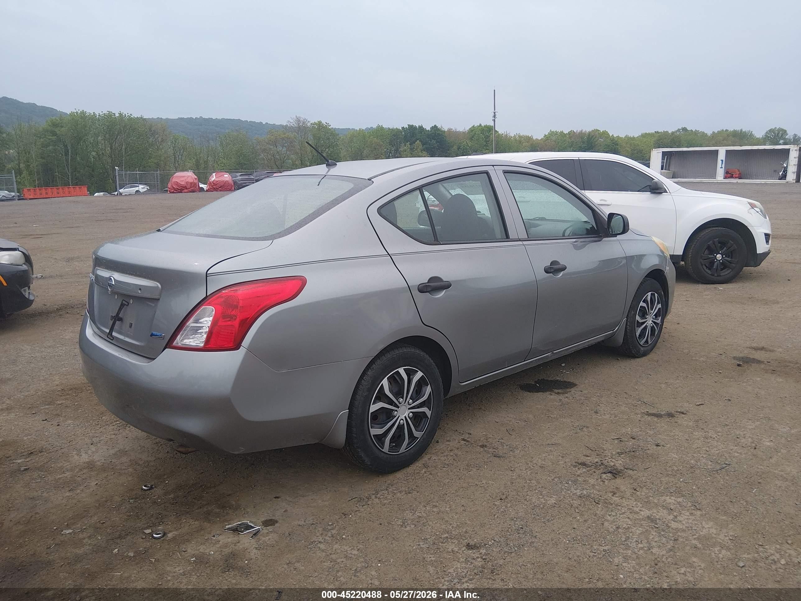 2012 Nissan Versa 1.6 S Gray vin: 3N1CN7AP8CL916809