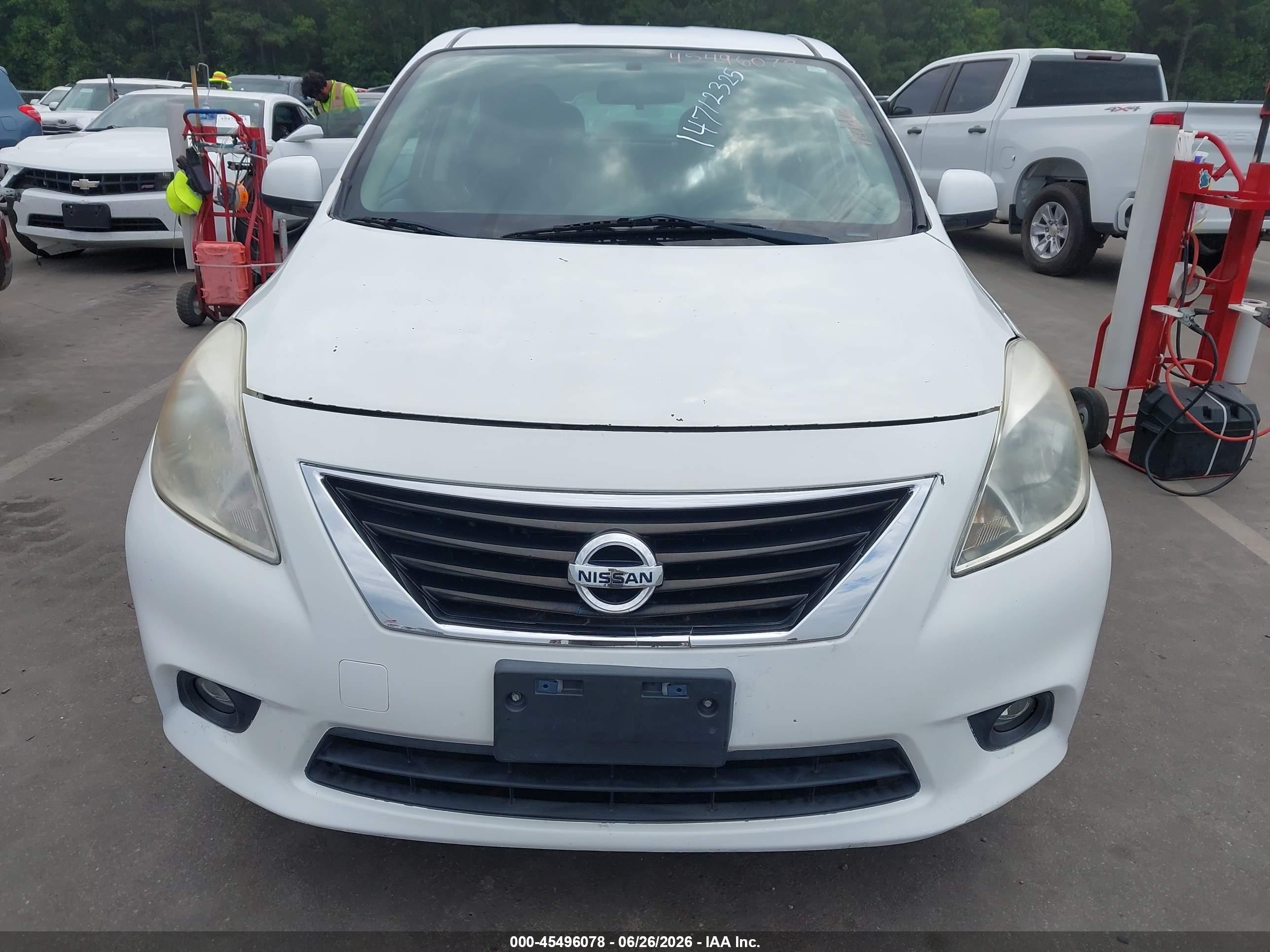 2012 Nissan Versa 1.6 Sv White vin: 3N1CN7AP8CL923033