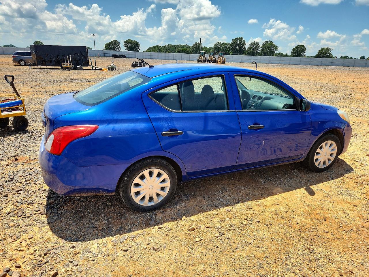 2012 Nissan Versa 1.6 S Blue vin: 3N1CN7AP8CL927440