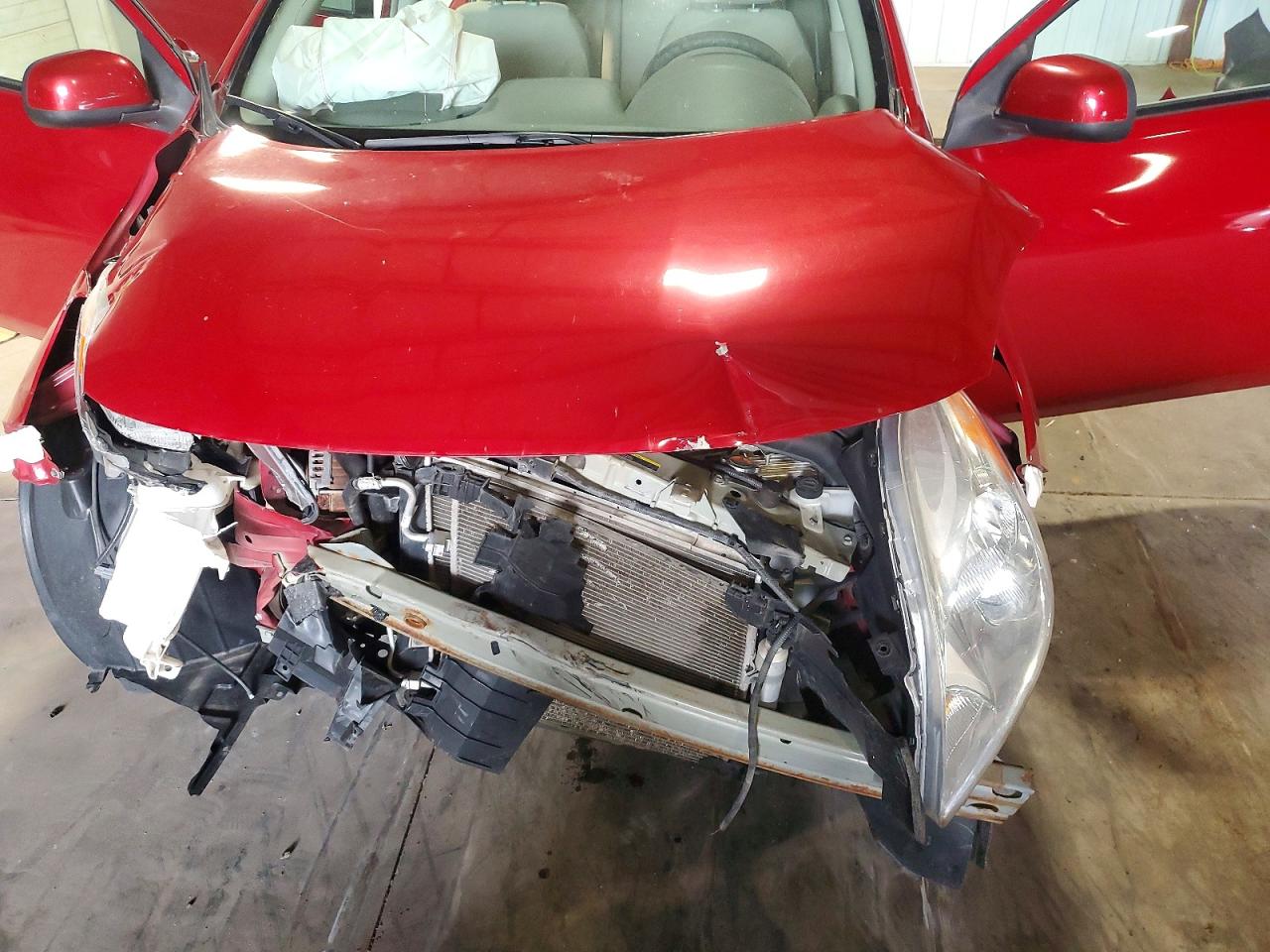 2013 Nissan Versa 1.6 S Red vin: 3N1CN7AP8DL842793