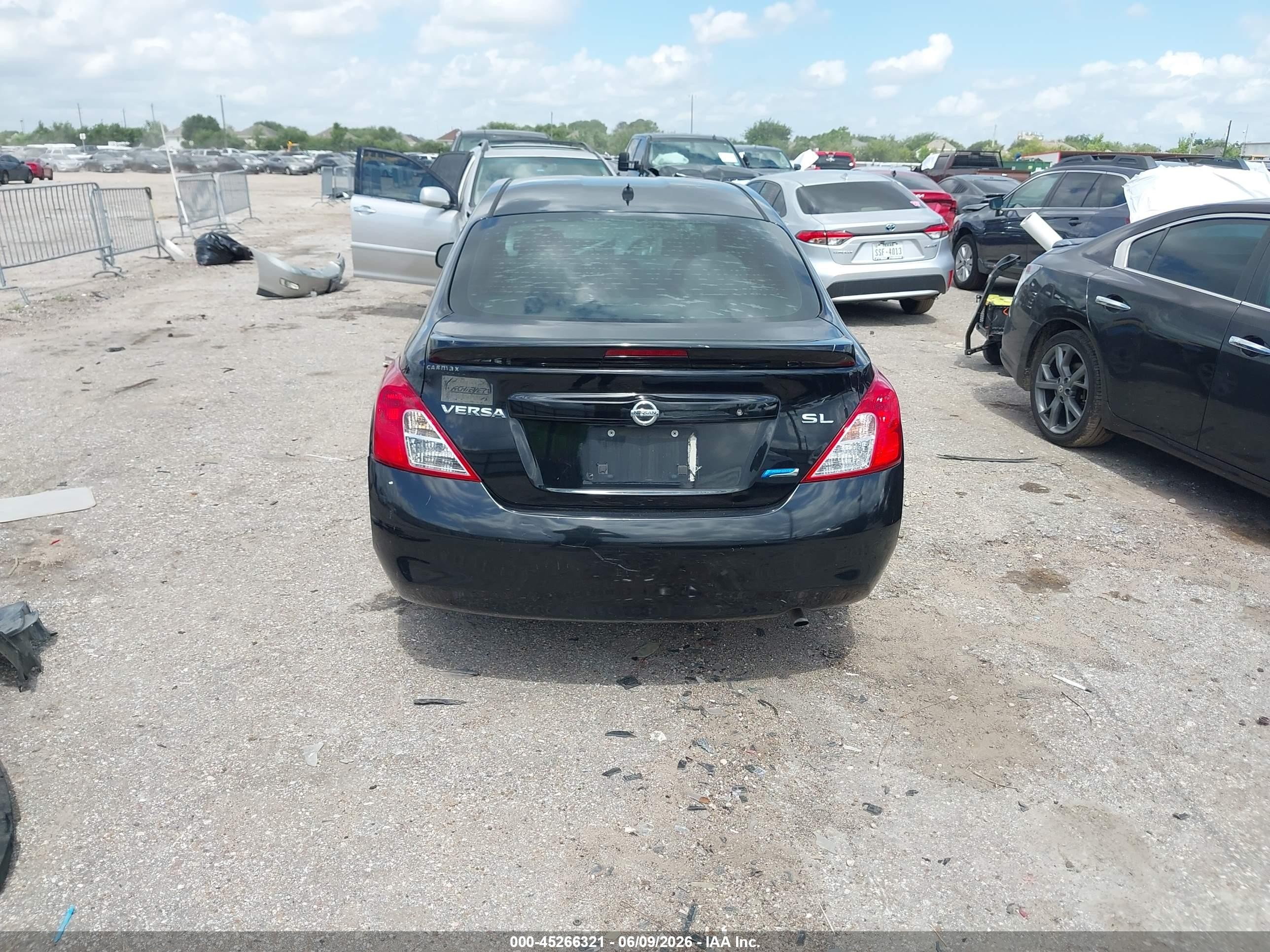 2013 Nissan Versa 1.6 Sl Black vin: 3N1CN7AP8DL856869