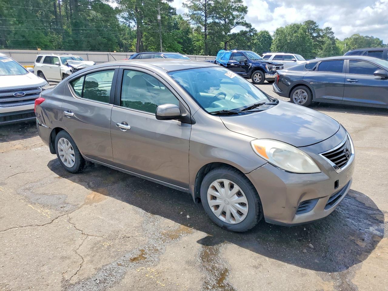 2013 Nissan Versa 1.6 S Gray vin: 3N1CN7AP8DL862705