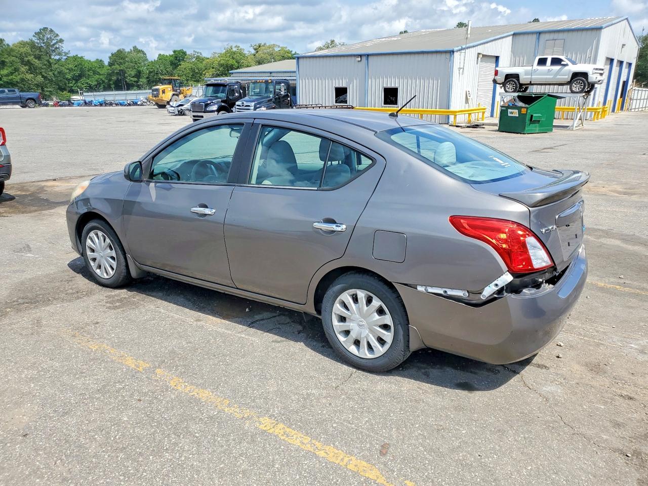 2013 Nissan Versa 1.6 S Gray vin: 3N1CN7AP8DL862705