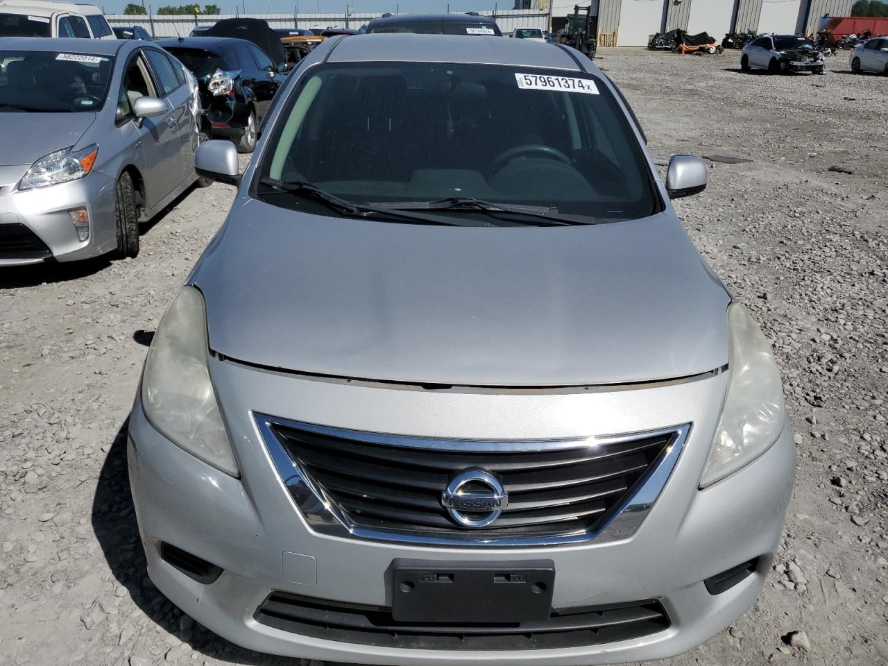 2013 Nissan Versa Black vin: 3N1CN7AP8DL874790
