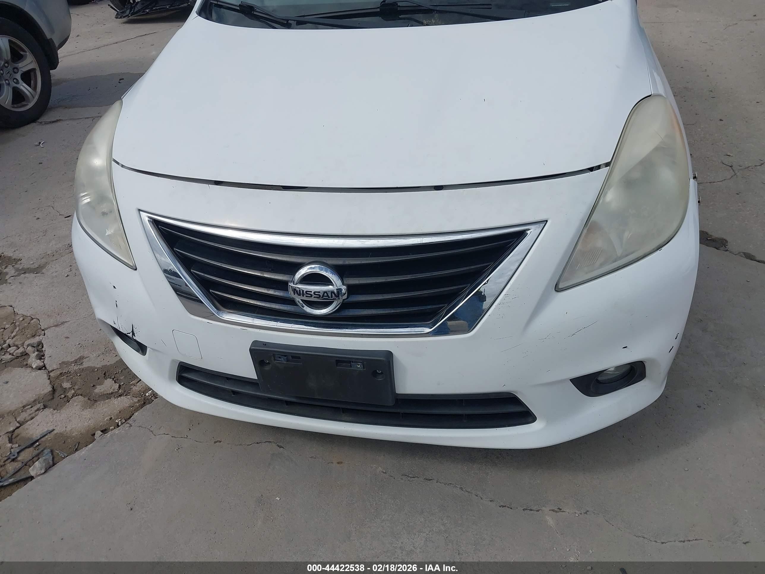 2013 Nissan Versa 1.6 Sl Белый vin: 3N1CN7AP8DL876491