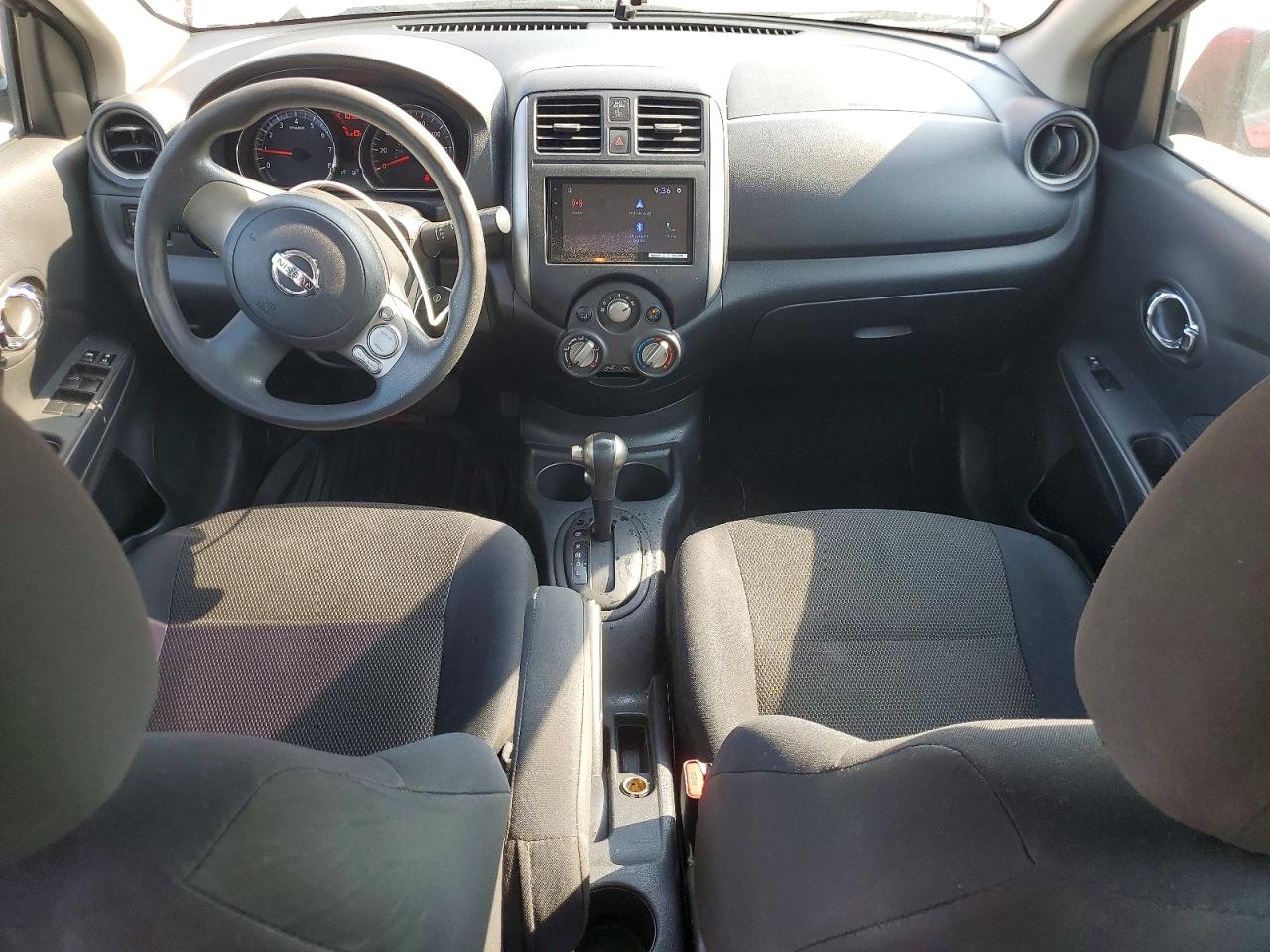 2013 Nissan Versa 1.6 S Red vin: 3N1CN7AP8DL877639
