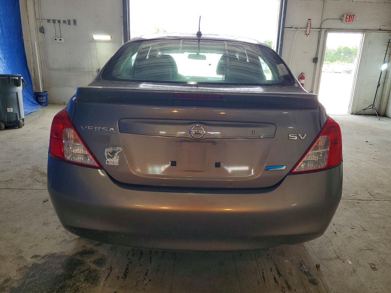 2013 Nissan Versa 1.6 S Gray vin: 3N1CN7AP8DL882453