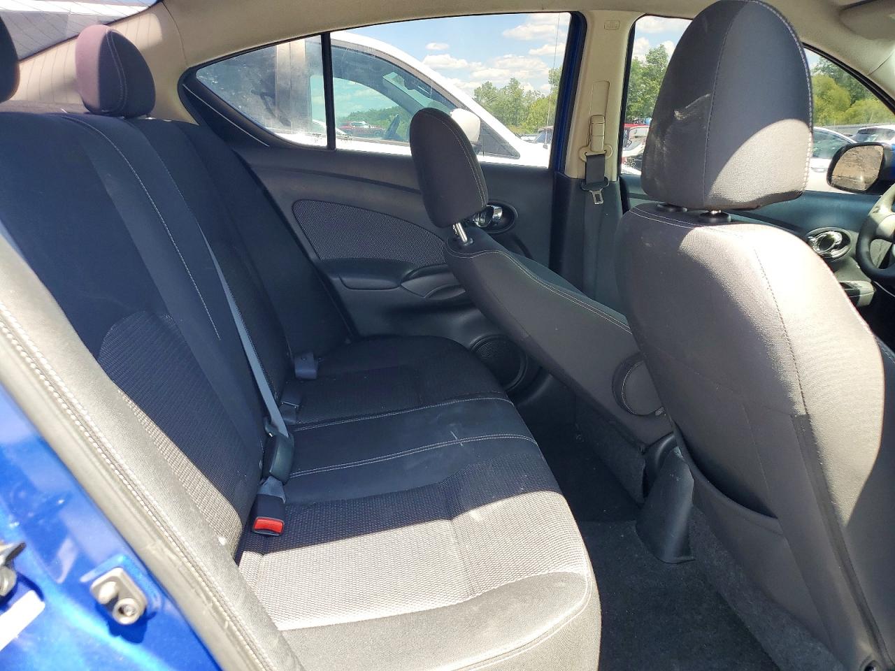 2014 Nissan Versa 1.6 S Синий vin: 3N1CN7AP8EL802697