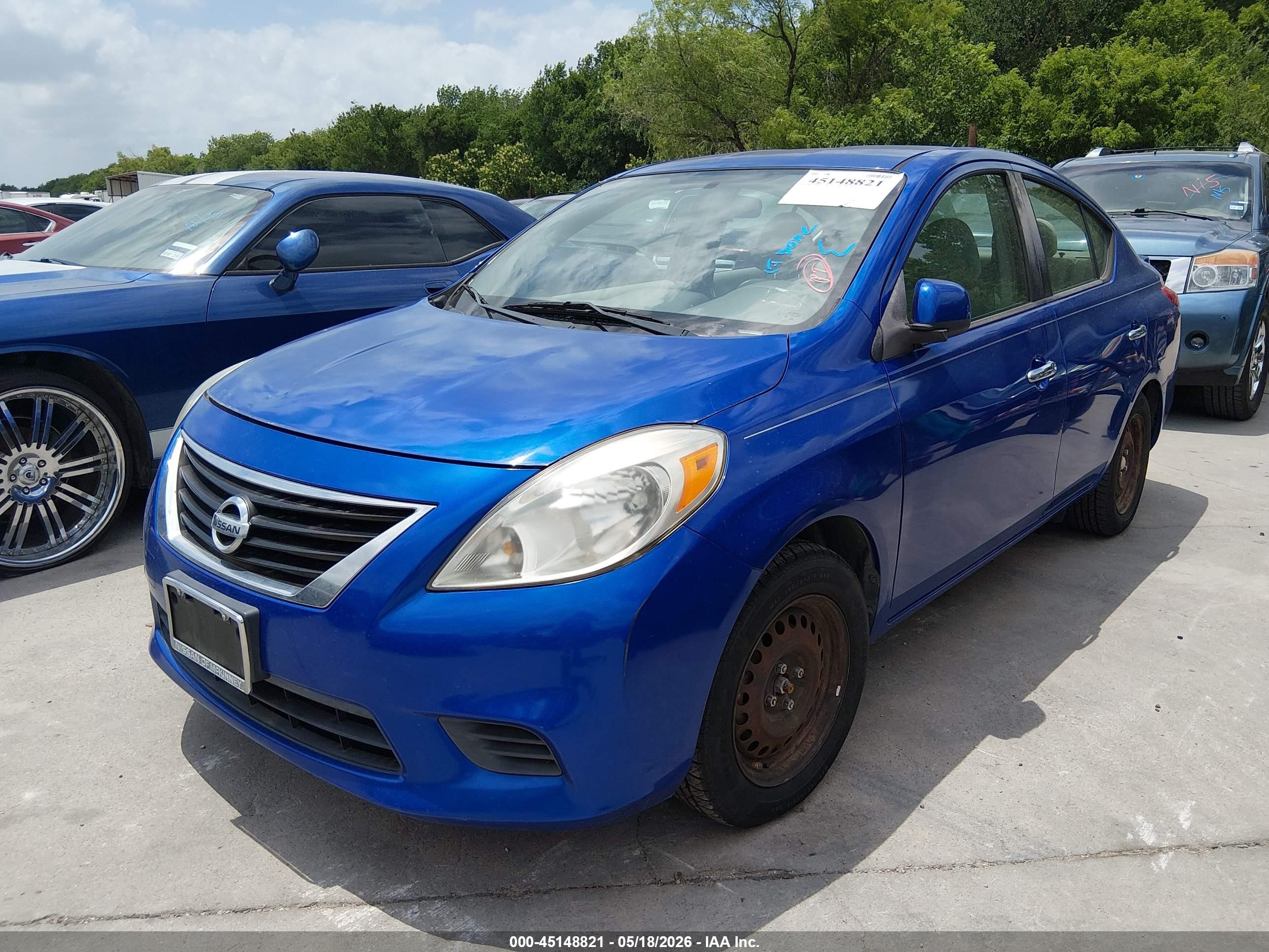 2014 Nissan Versa 1.6 Sv Blue vin: 3N1CN7AP8EL806197