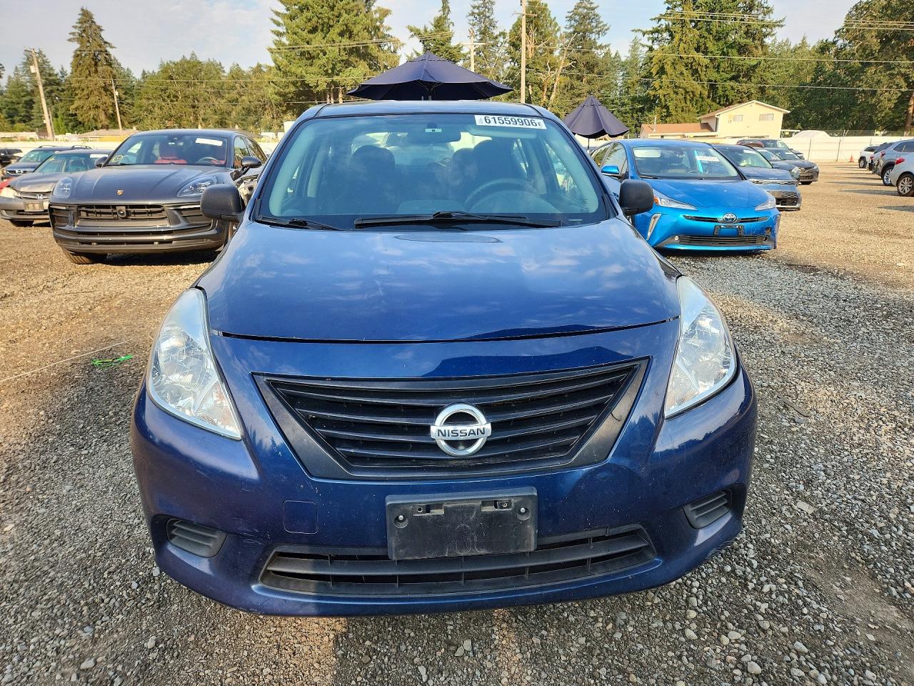 2014 Nissan Versa 1.6 S Blue vin: 3N1CN7AP8EL821816