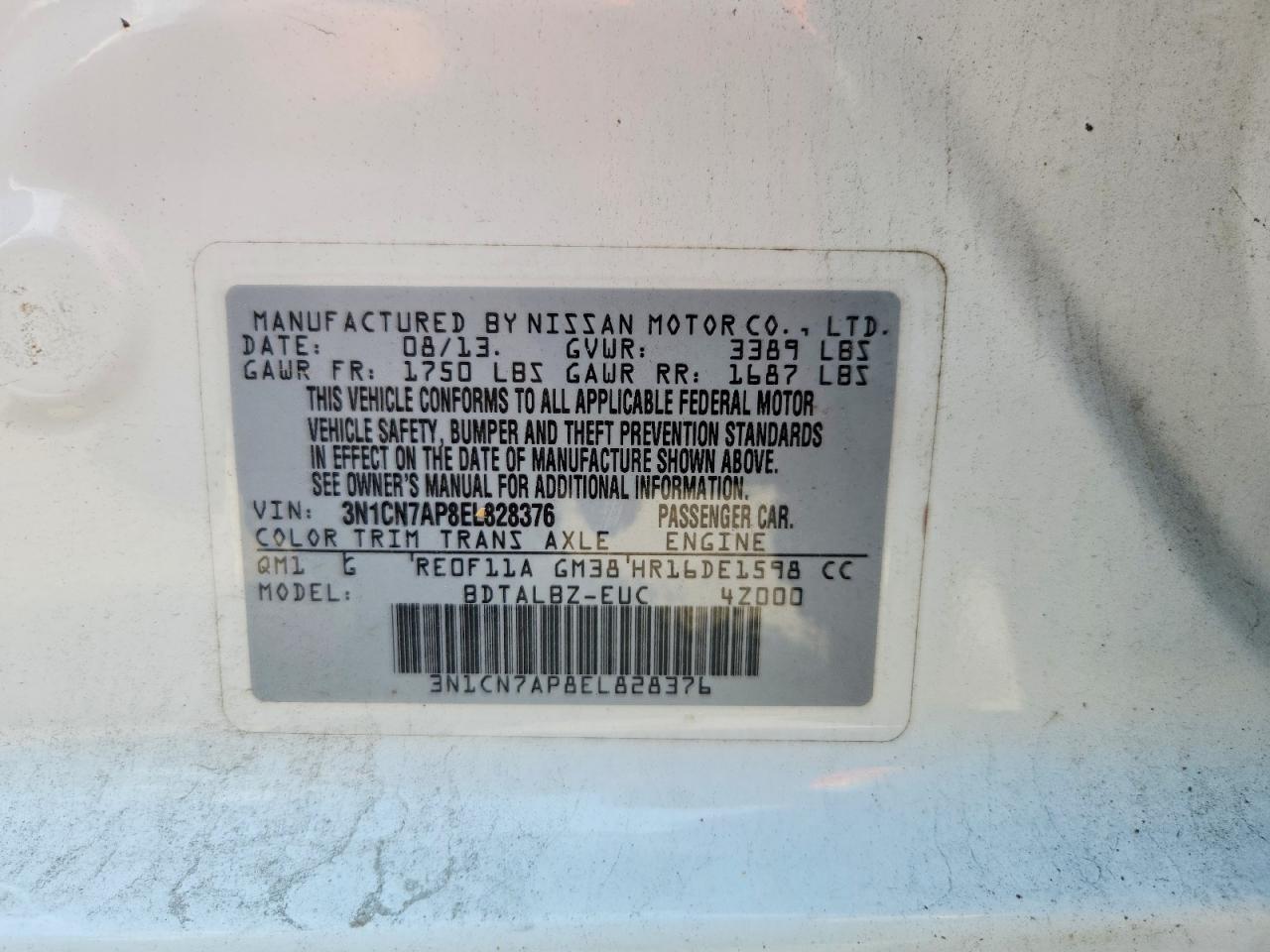 2014 Nissan Versa 1.6 S Белый vin: 3N1CN7AP8EL828376