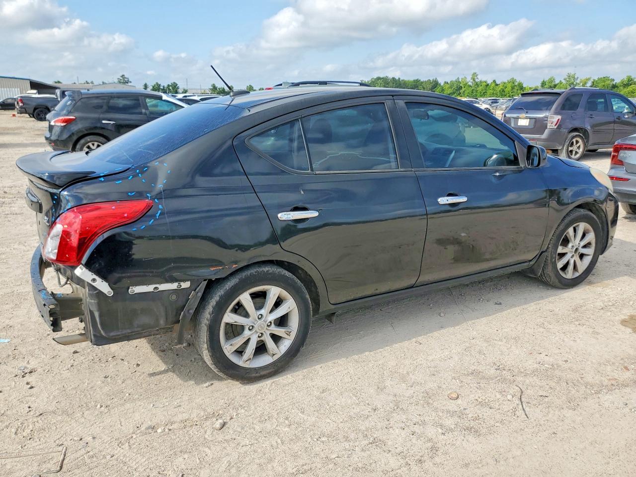 2014 Nissan Versa 1.6 S Black vin: 3N1CN7AP8EL832105