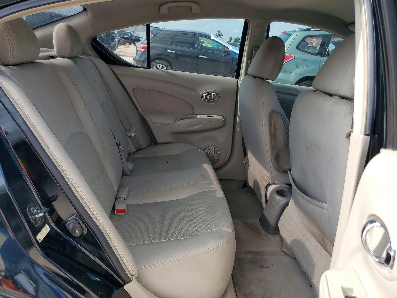 2014 Nissan Versa 1.6 S Black vin: 3N1CN7AP8EL832105