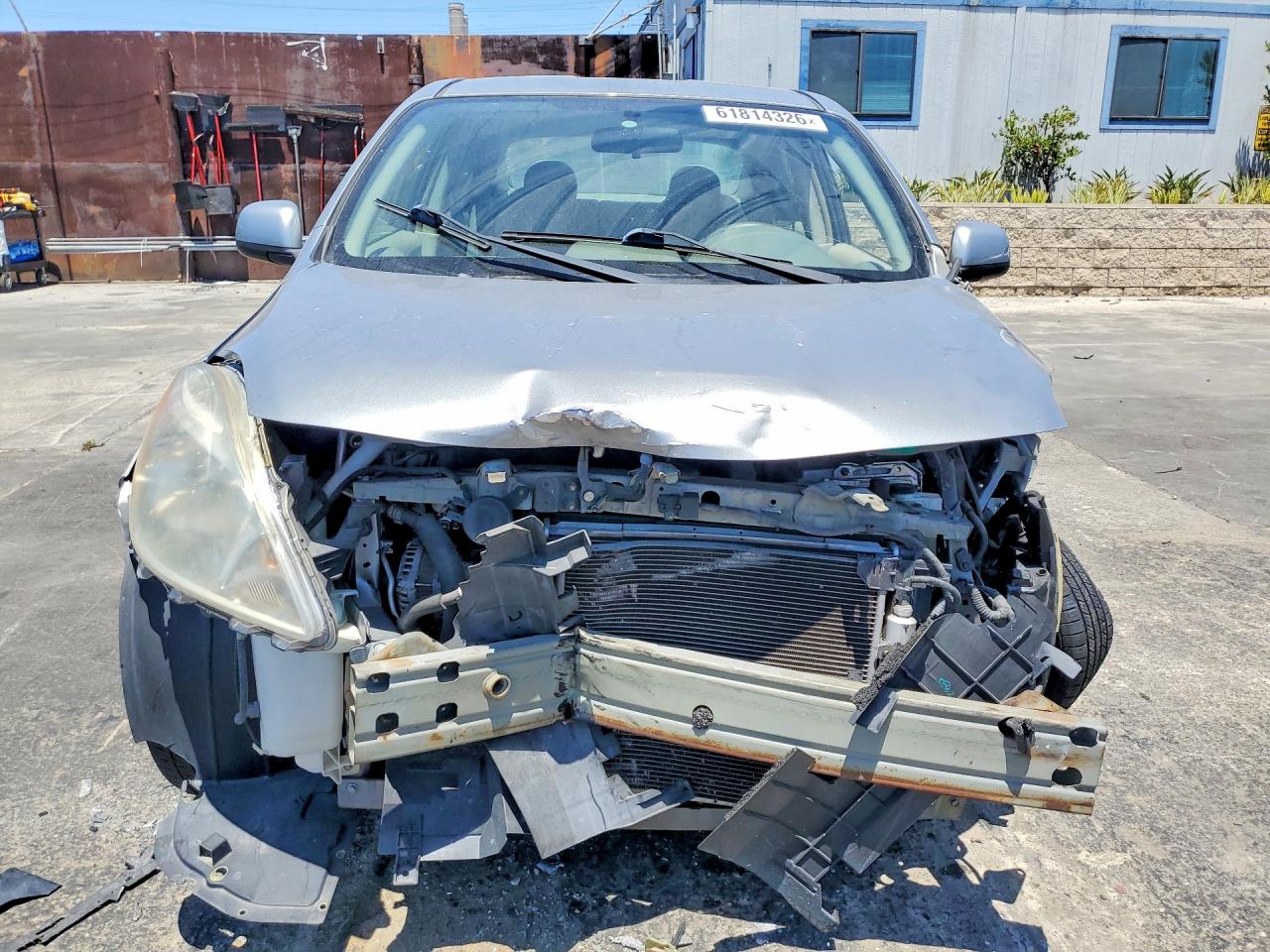 2014 Nissan Versa 1.6 Sv Silver vin: 3N1CN7AP8EL836946