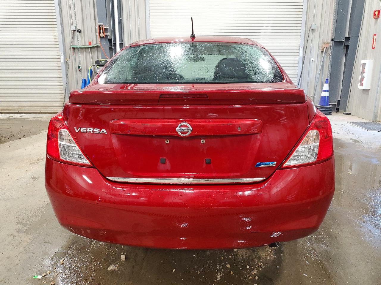 2014 Nissan Versa 1.6 S Plus Maroon vin: 3N1CN7AP8EL839166