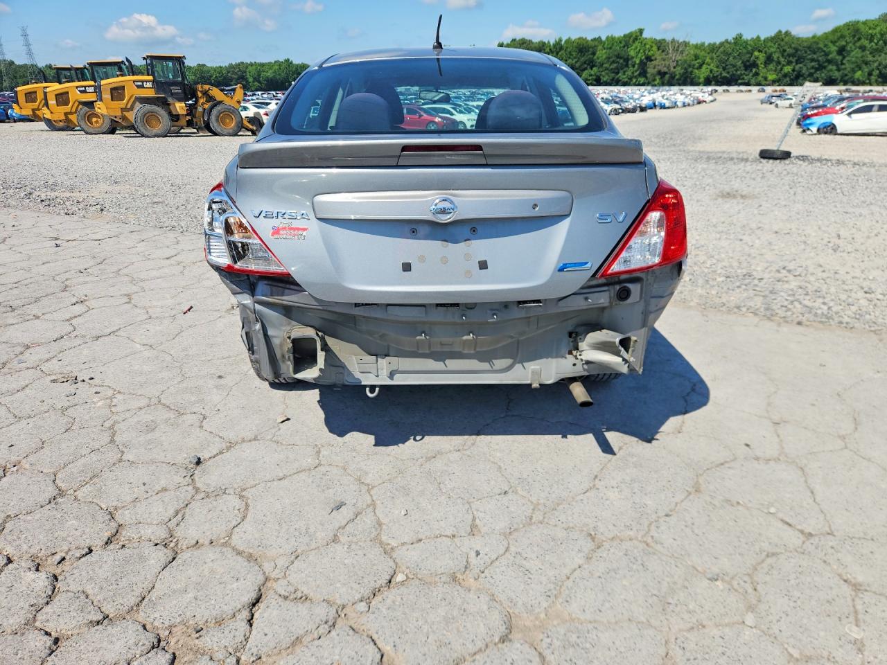 2014 Nissan Versa 1.6 Sv Gray vin: 3N1CN7AP8EL847025