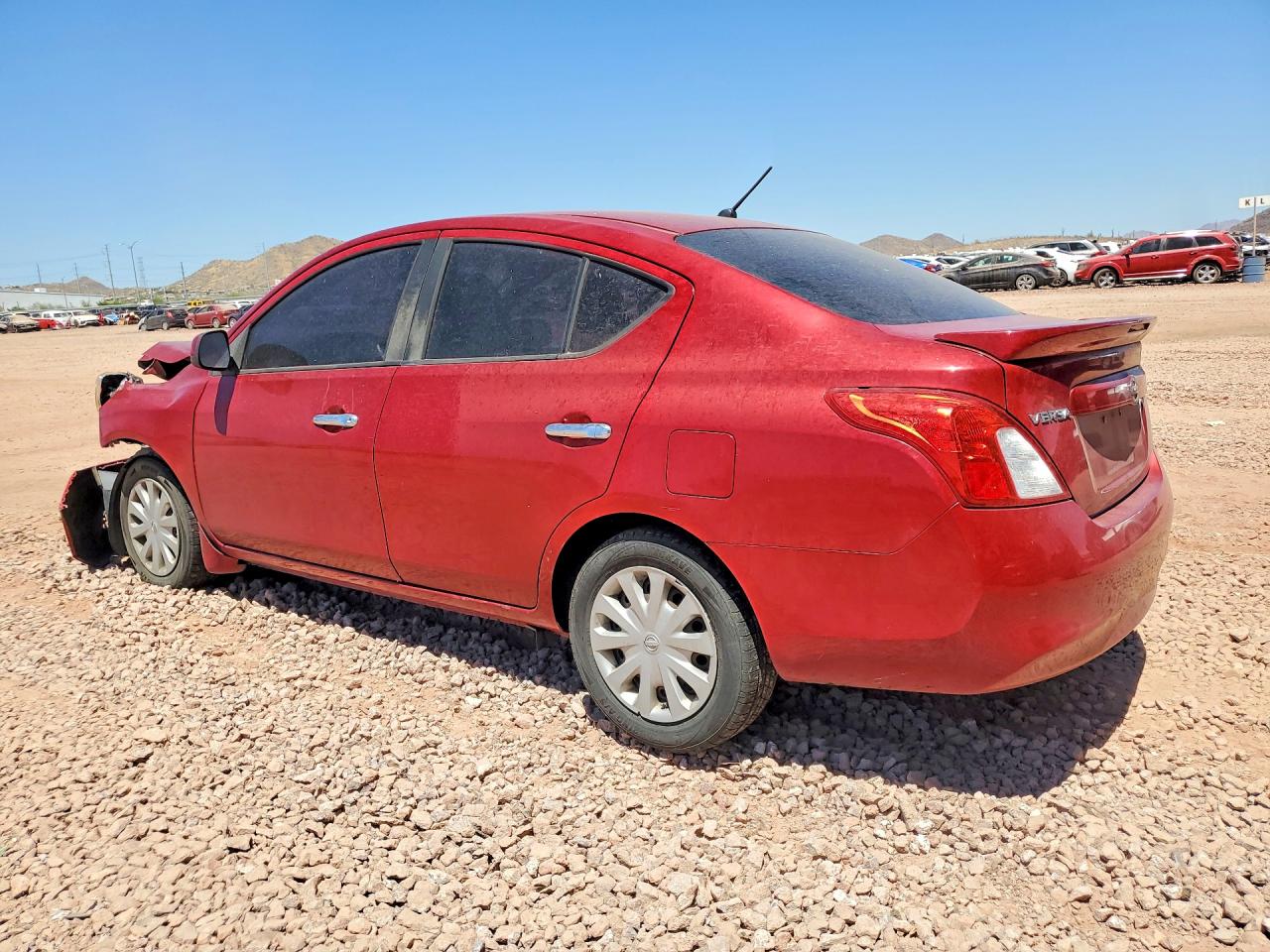 2014 Nissan Versa 1.6 Sv Темно-бордовый vin: 3N1CN7AP8EL868960