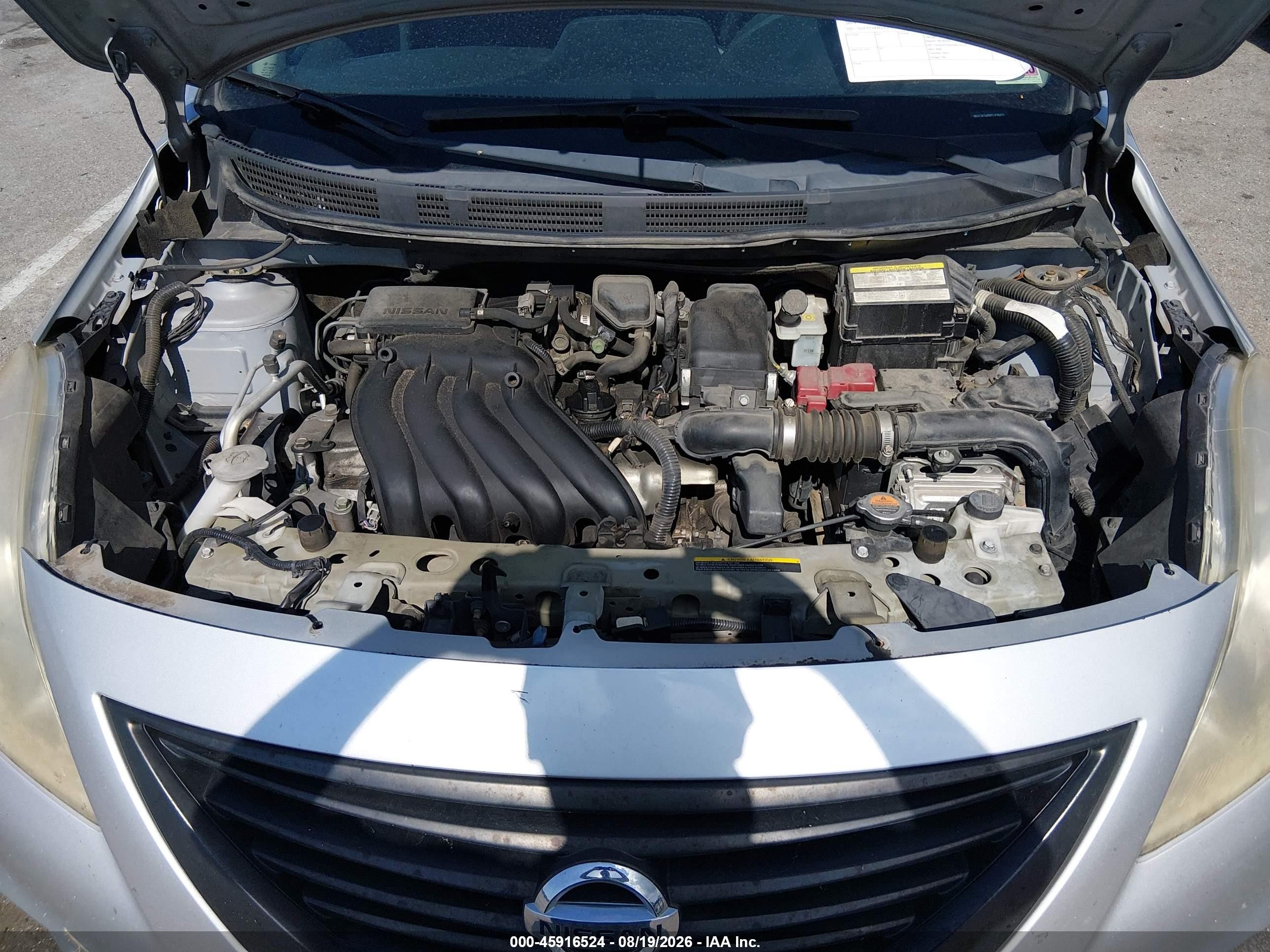 2014 Nissan Versa 1.6 S+ Silver vin: 3N1CN7AP8EL876427