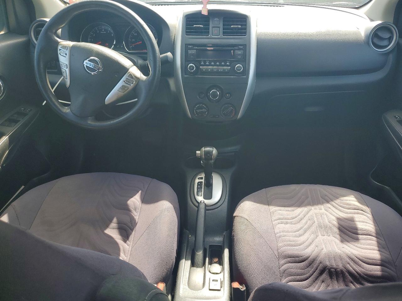 2015 Nissan Versa 1.6 Sv Gray vin: 3N1CN7AP8FL833899
