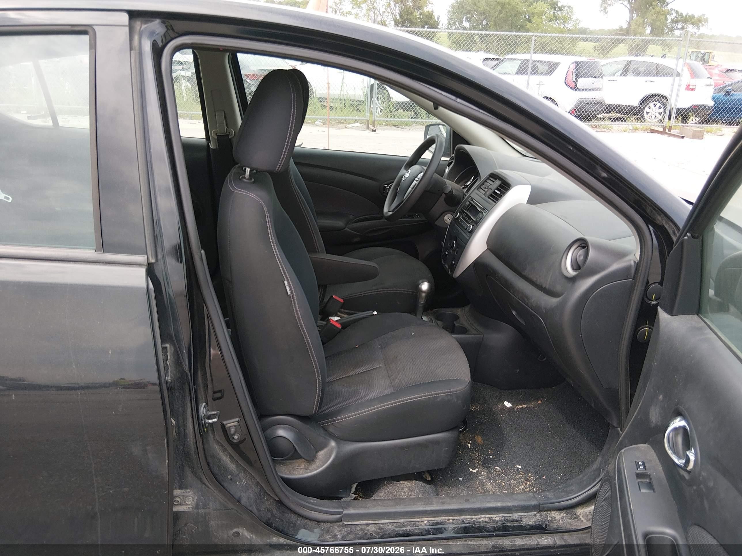 2015 Nissan Versa 1.6 Sv Black vin: 3N1CN7AP8FL849438