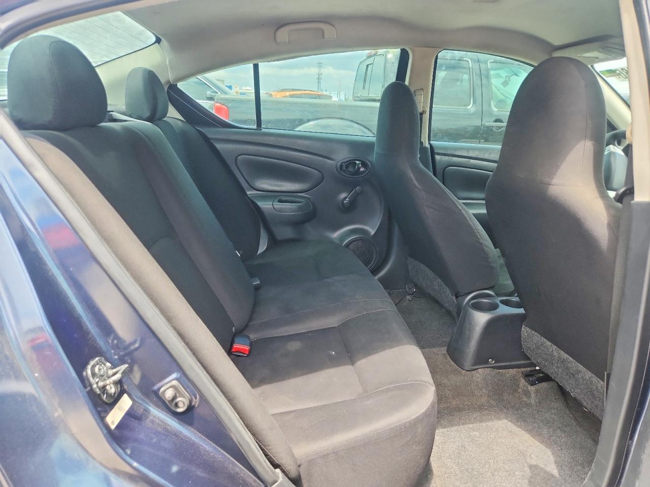 2015 Nissan Versa 1.6 S Plus Blue vin: 3N1CN7AP8FL855207