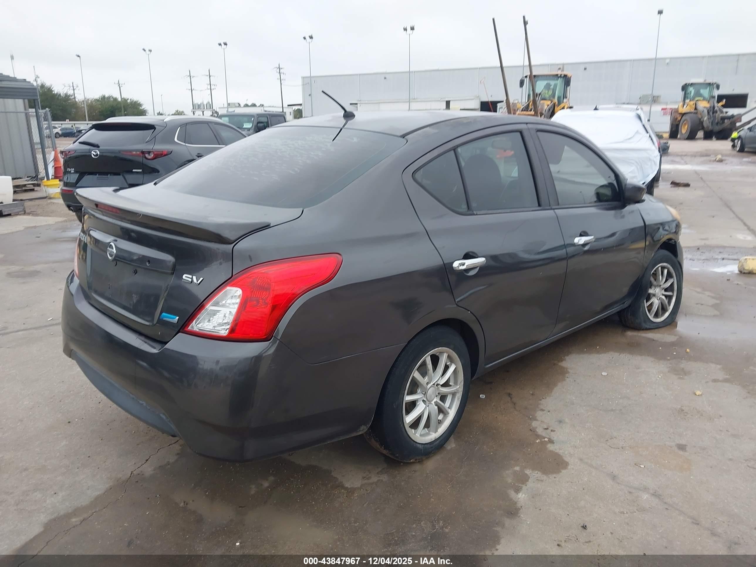 2015 Nissan Versa 1.6 S/1.6 S+/1.6 Sl/1.6 Sv Gray vin: 3N1CN7AP8FL858821