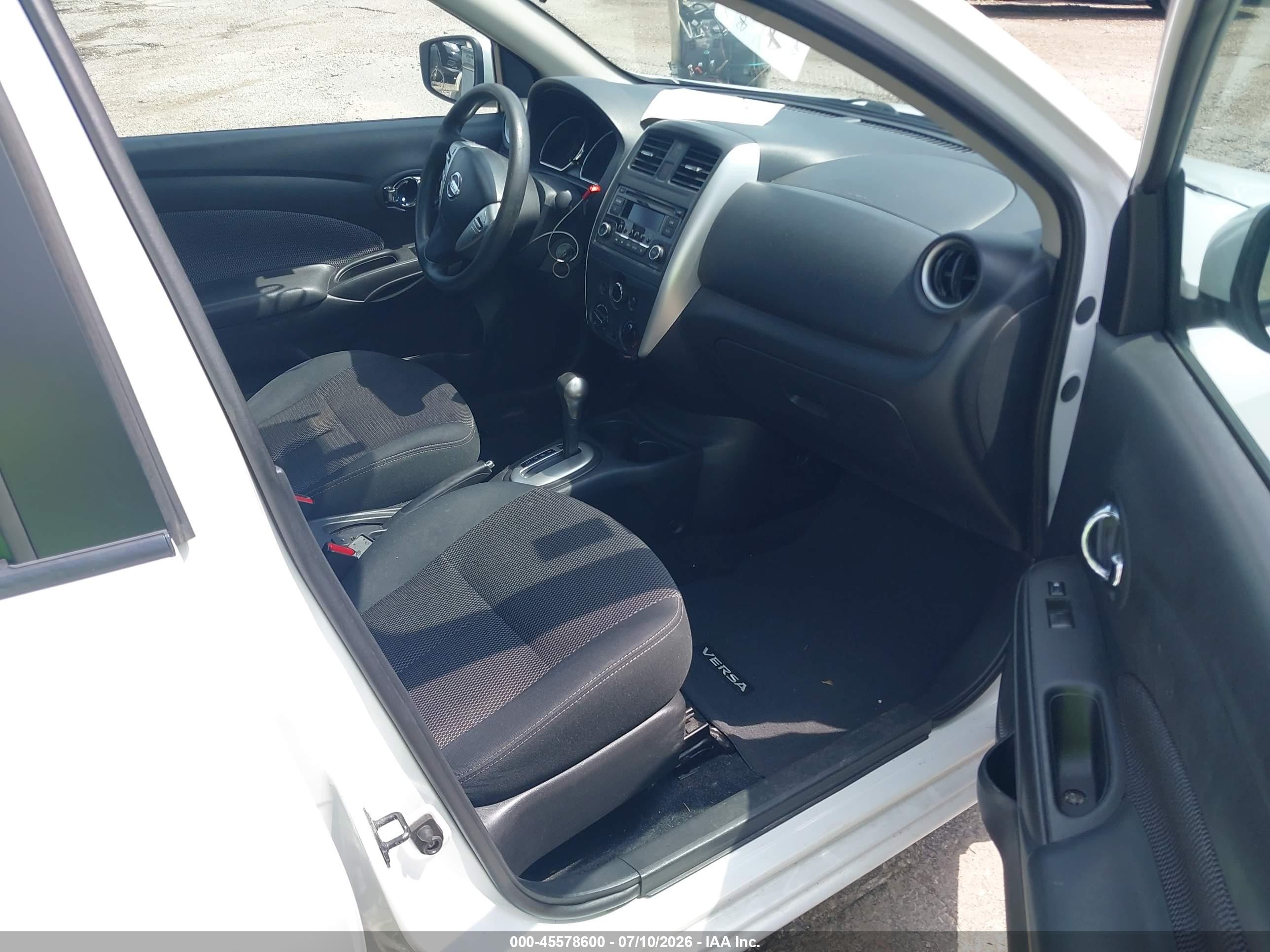 2015 Nissan Versa 1.6 Sv White vin: 3N1CN7AP8FL866367