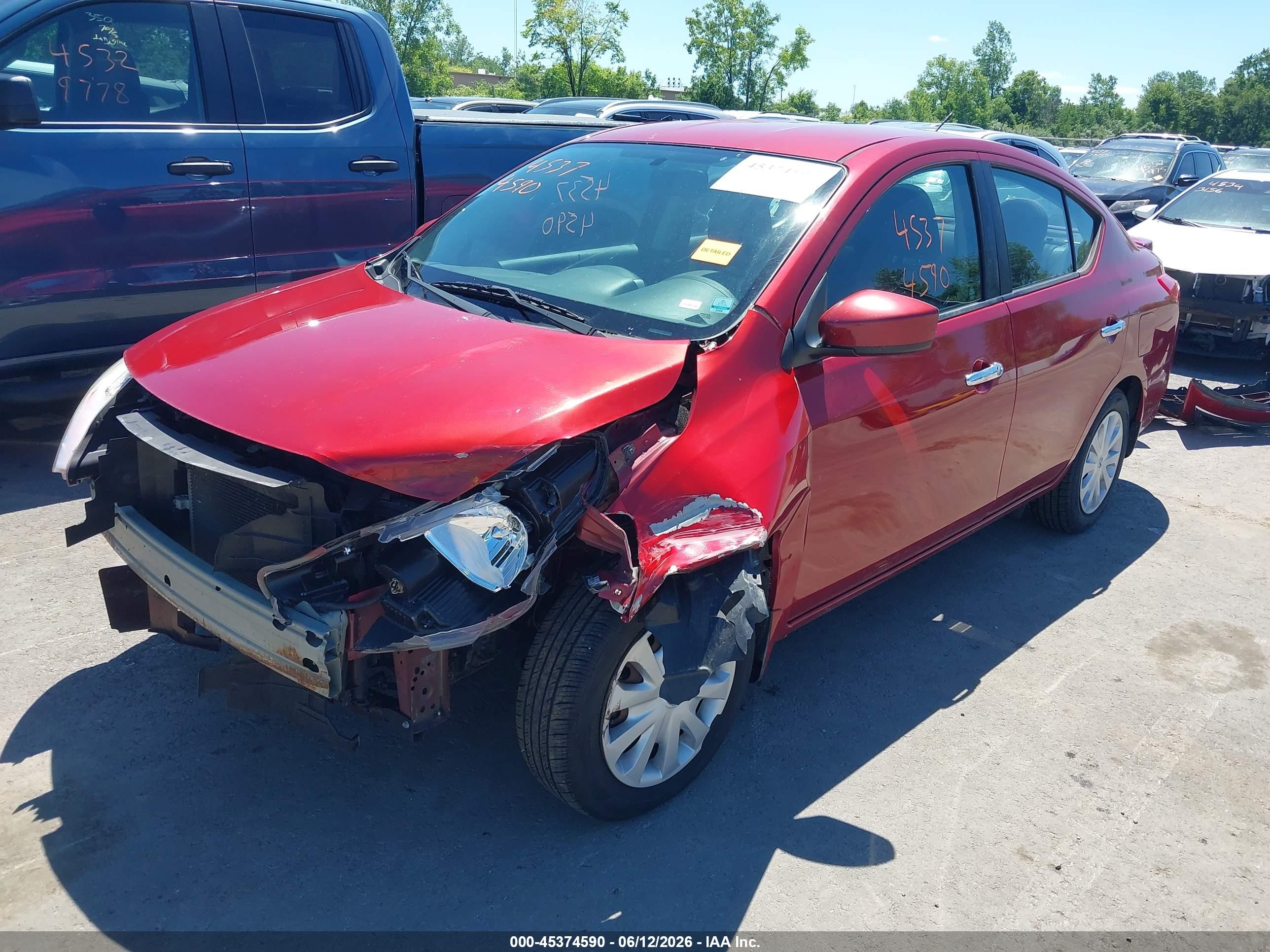2015 Nissan Versa 1.6 Sv Red vin: 3N1CN7AP8FL867308
