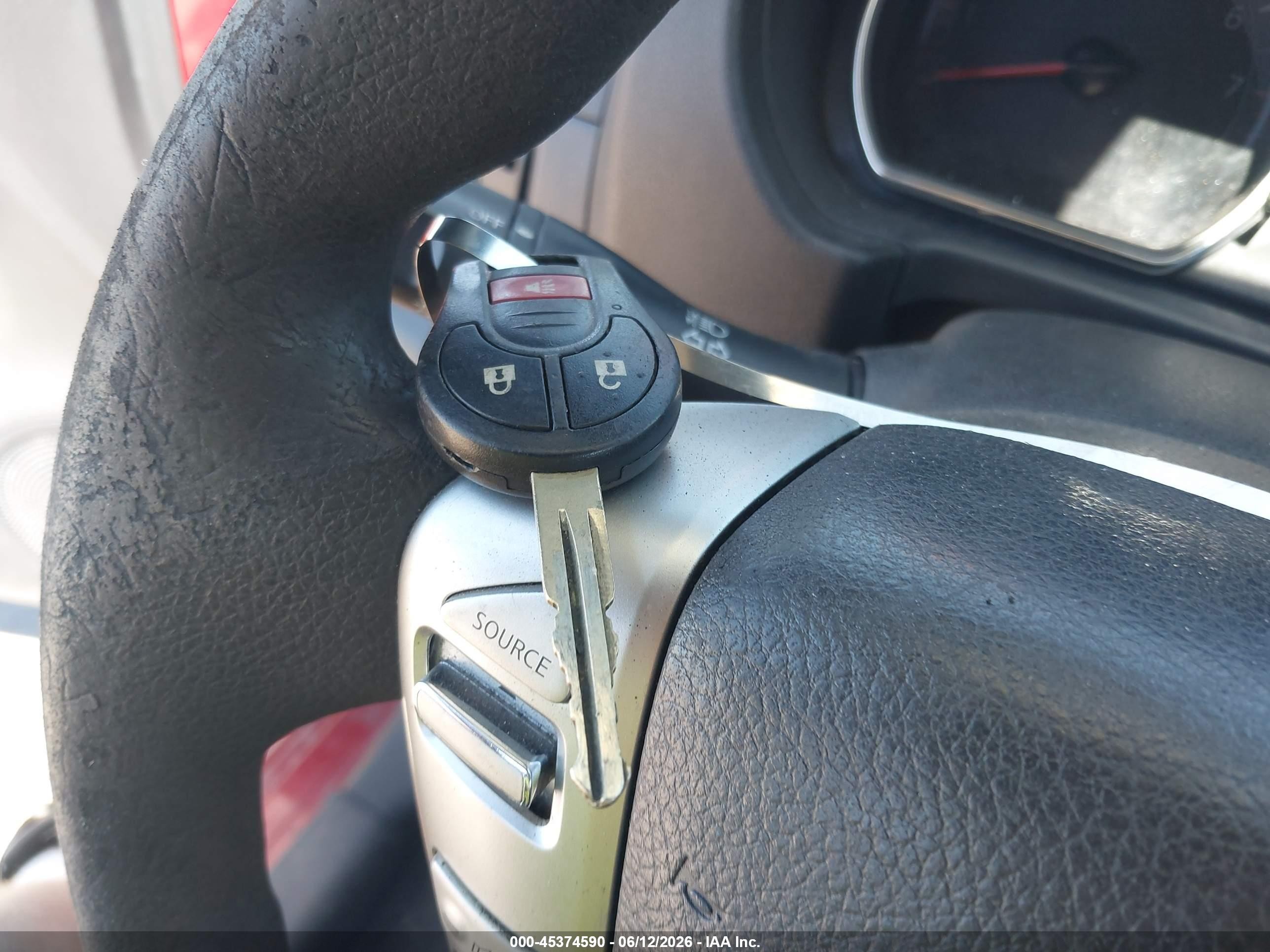 2015 Nissan Versa 1.6 Sv Red vin: 3N1CN7AP8FL867308