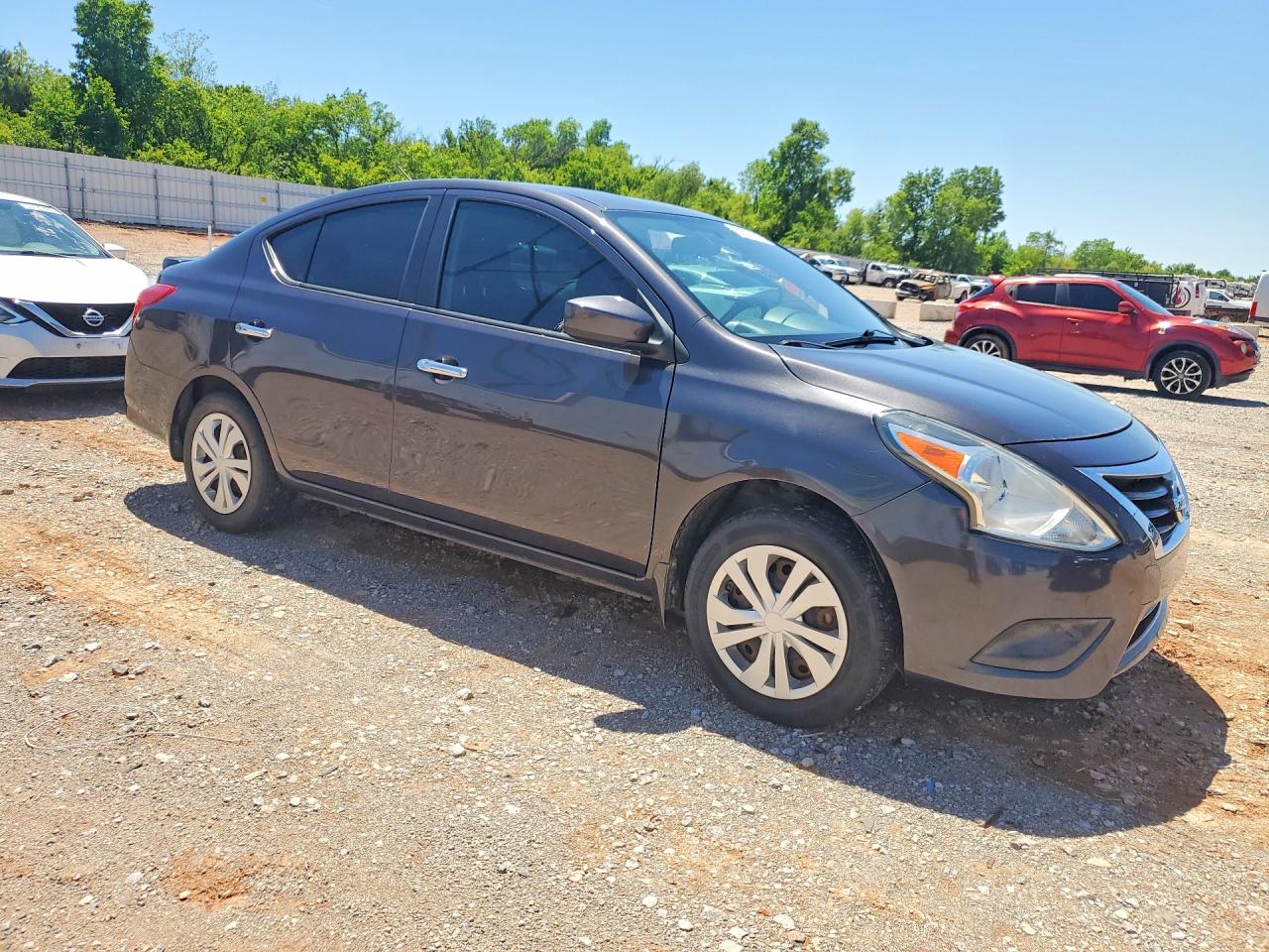 2015 Nissan Versa 1.6 Sv Gray vin: 3N1CN7AP8FL876879