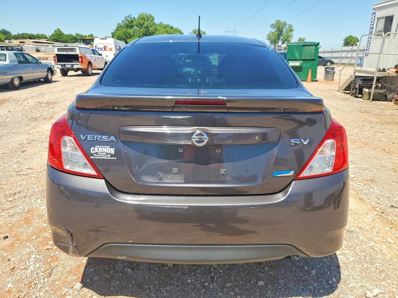 2015 Nissan Versa 1.6 Sv Gray vin: 3N1CN7AP8FL876879