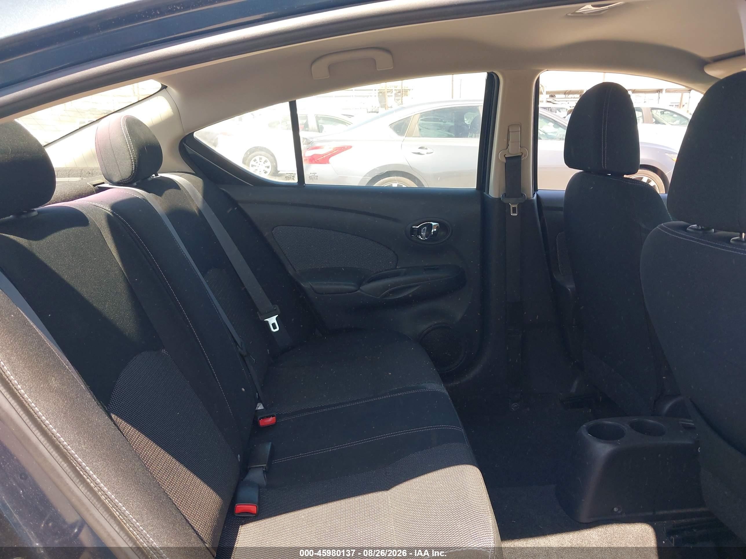 2015 Nissan Versa 1.6 Sv Зеленый vin: 3N1CN7AP8FL881984