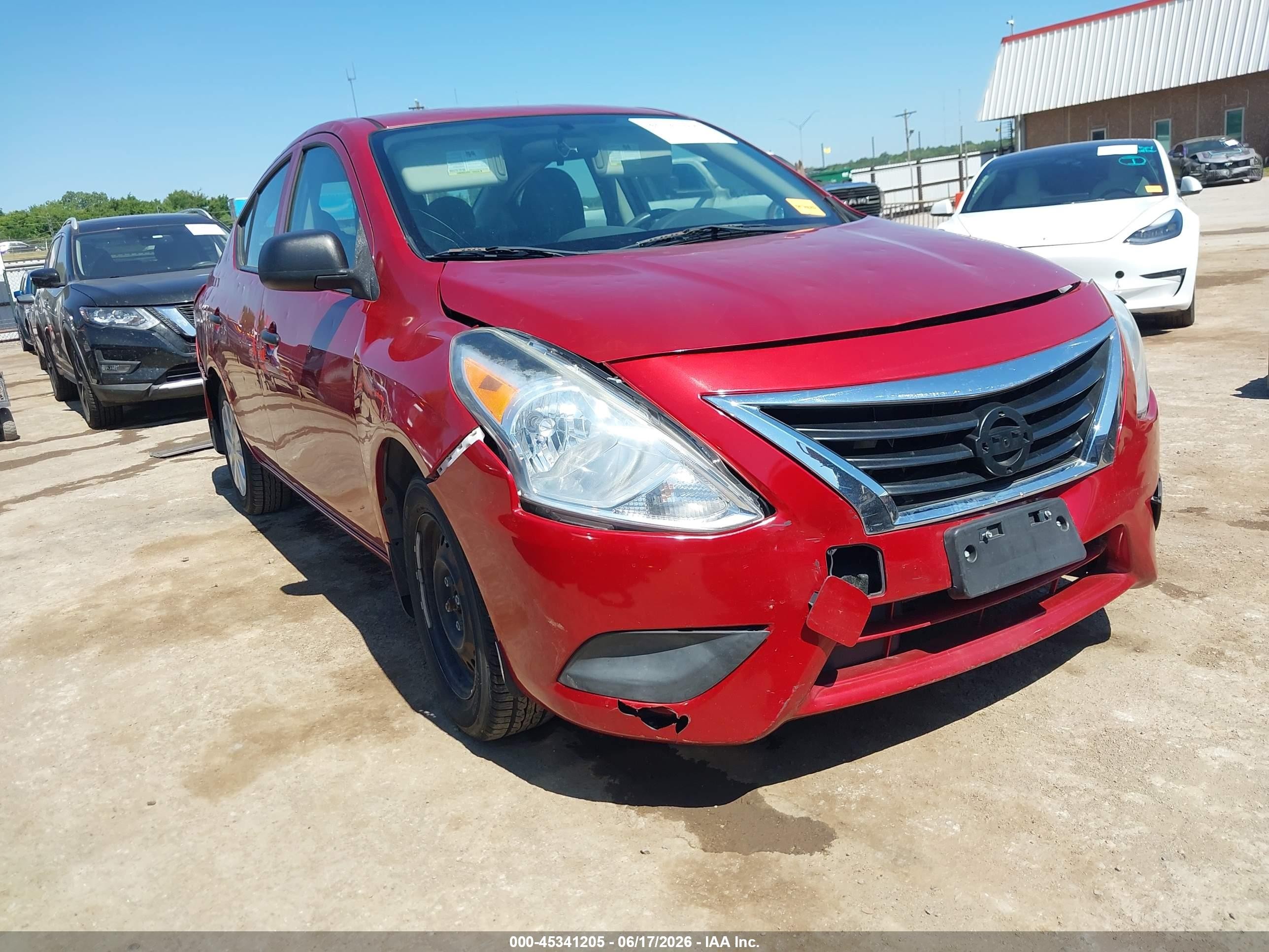 2015 Nissan Versa 1.6 S+ Red vin: 3N1CN7AP8FL898400