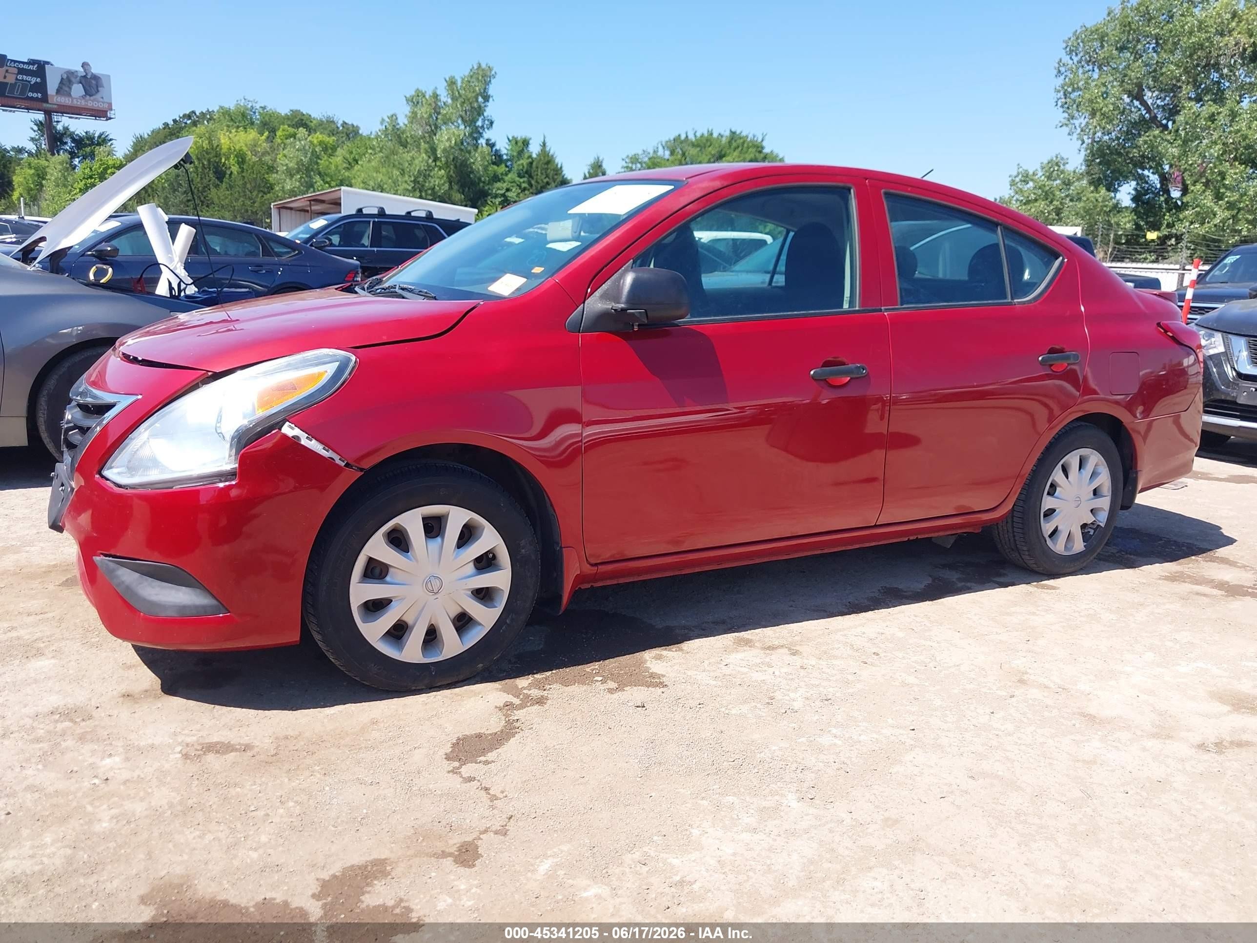 2015 Nissan Versa 1.6 S+ Red vin: 3N1CN7AP8FL898400