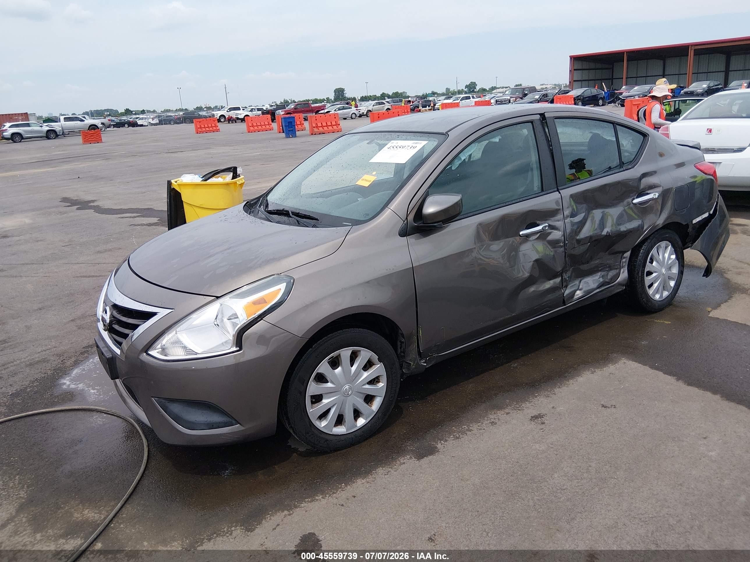 2015 Nissan Versa 1.6 Sv Gray vin: 3N1CN7AP8FL901540