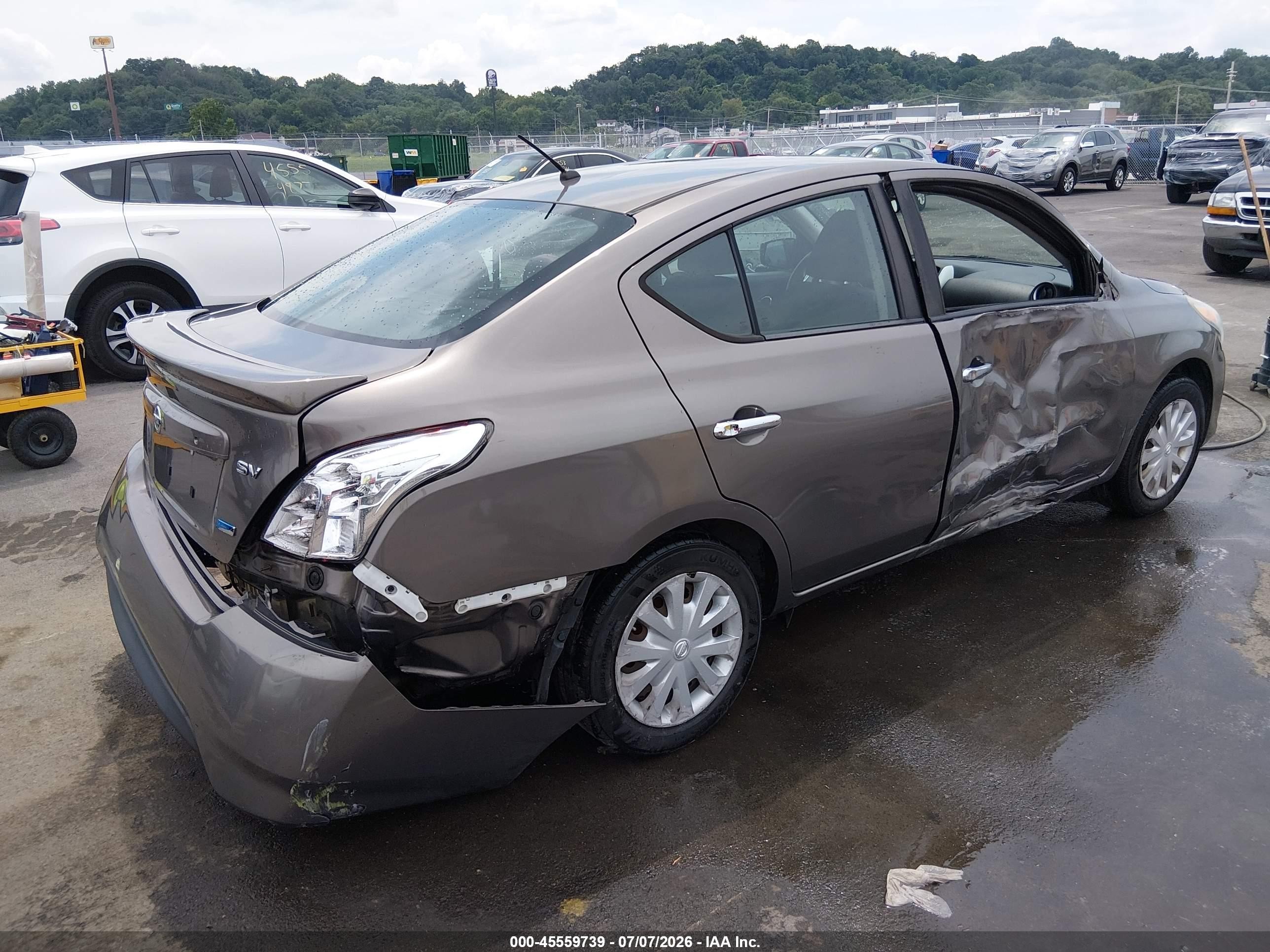 2015 Nissan Versa 1.6 Sv Gray vin: 3N1CN7AP8FL901540