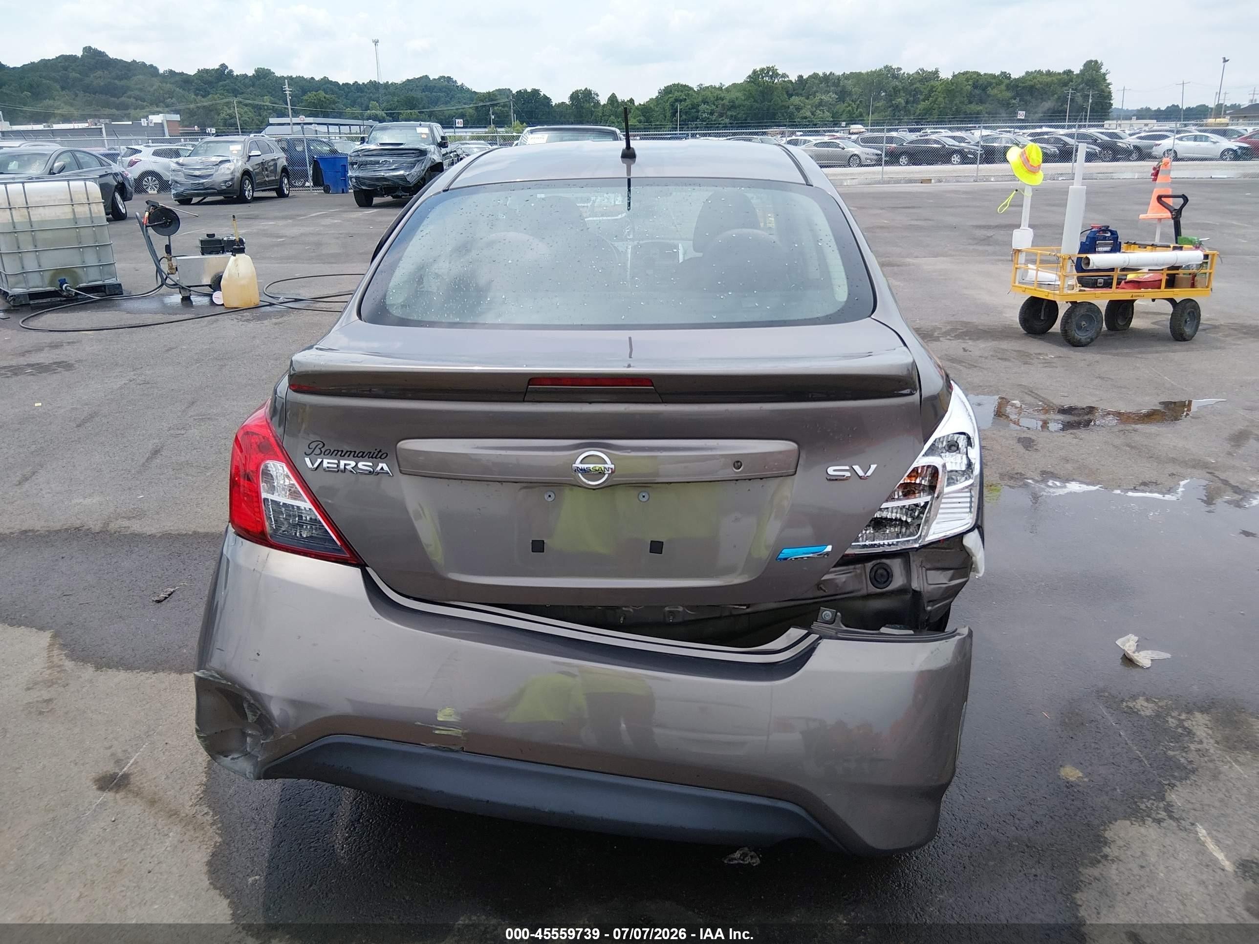 2015 Nissan Versa 1.6 Sv Gray vin: 3N1CN7AP8FL901540