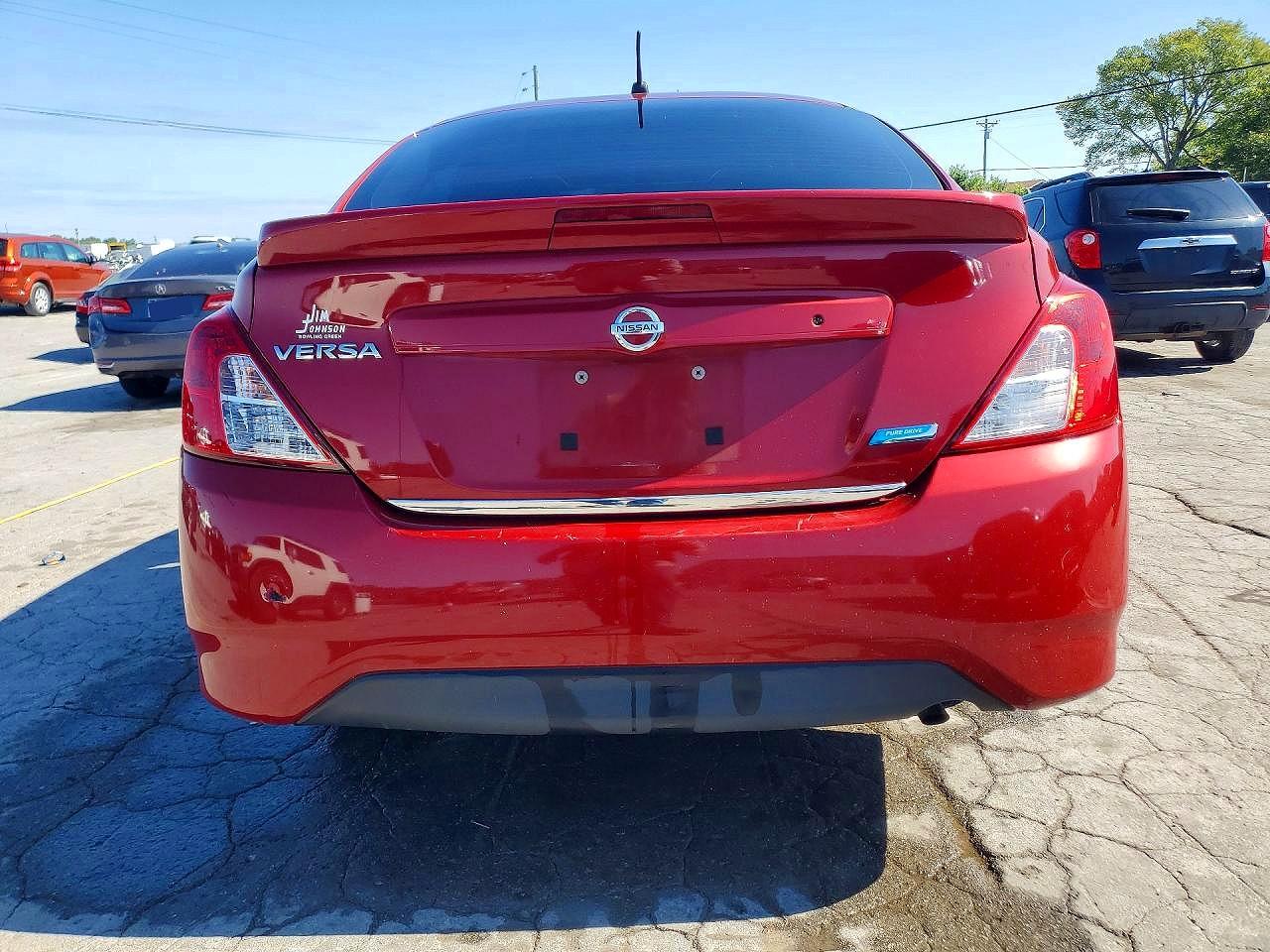 2015 Nissan Versa 1.6 S Plus Burgundy vin: 3N1CN7AP8FL903868