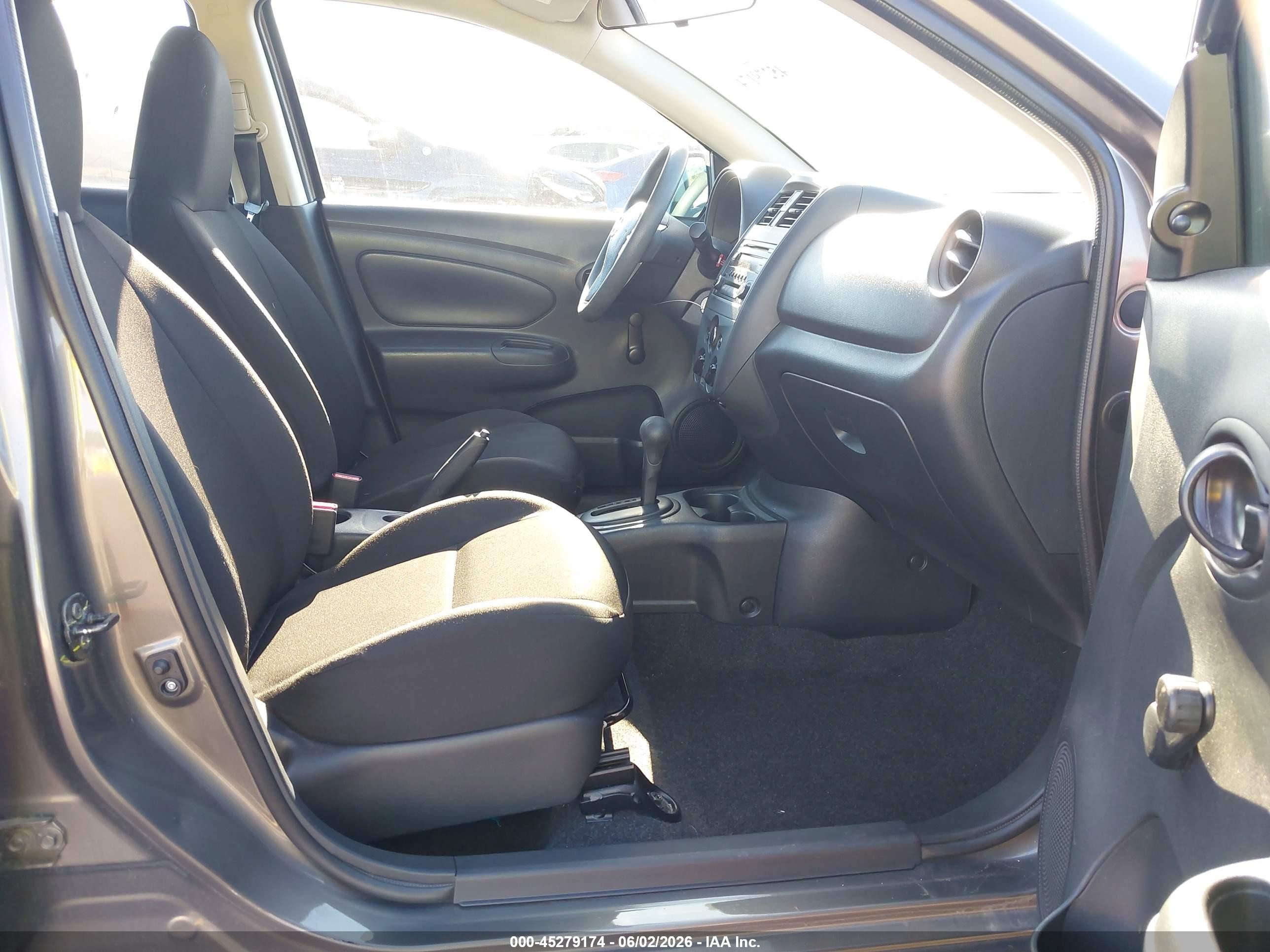 2015 Nissan Versa 1.6 S+ Gray vin: 3N1CN7AP8FL929094